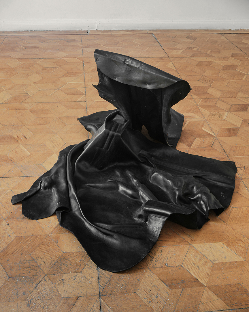 Ana Gzirishvili, The Fugue, 2024, Leather Cast, Metal Snaps, 59x107x102 cm