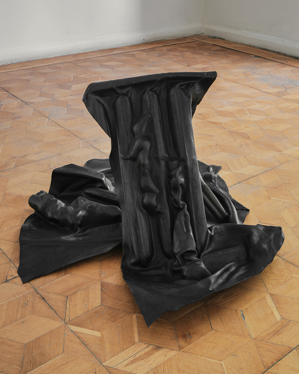 Ana Gzirishvili, The Fugue, 2024, Leather Cast, Metal Snaps, 59x107x102 cm