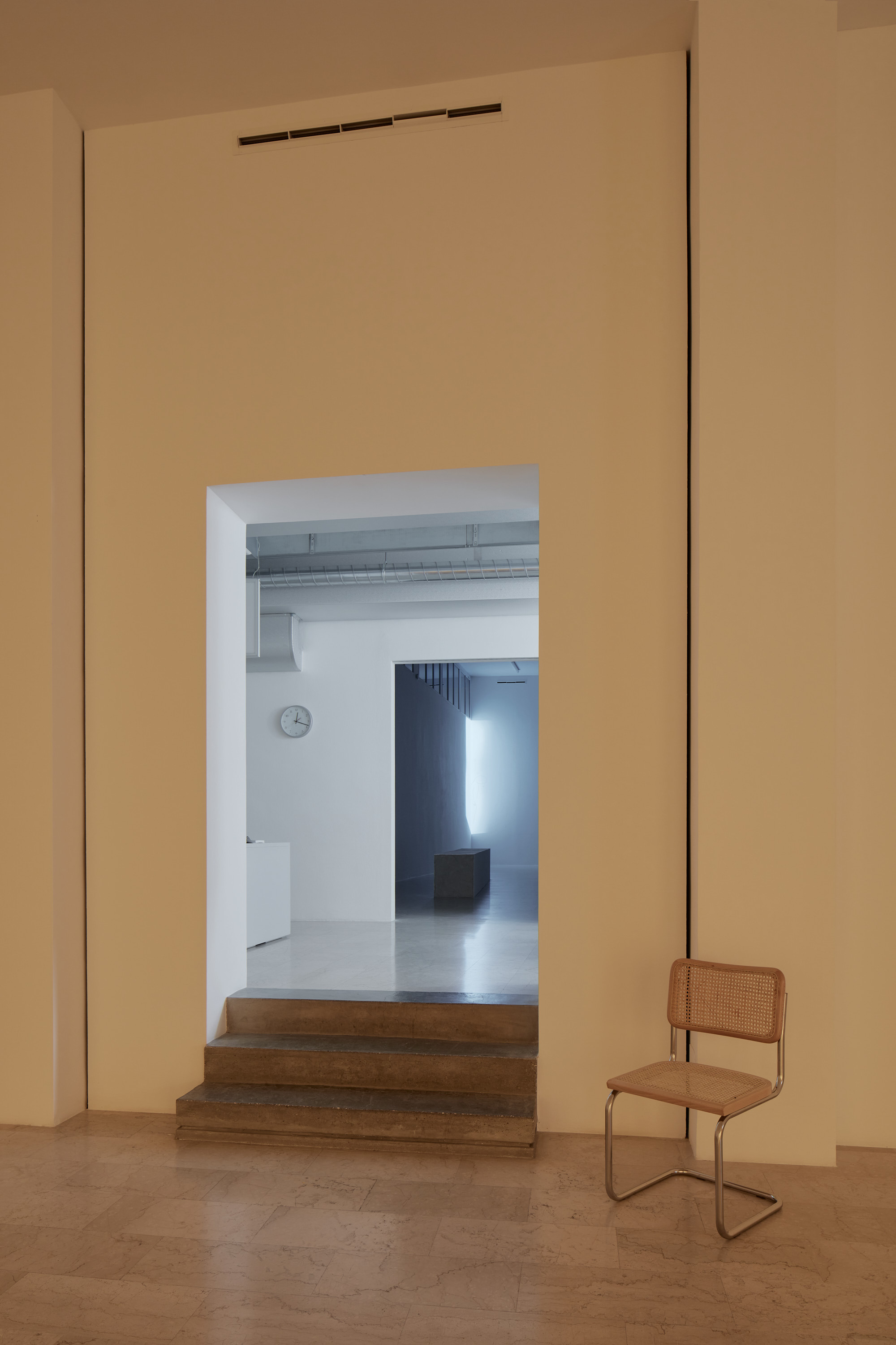 Marie Cool Fabio Balducci, Senza sole, installation view, 2024. Courtesy the artists and P420, Bologna. Ph. C.Favero
