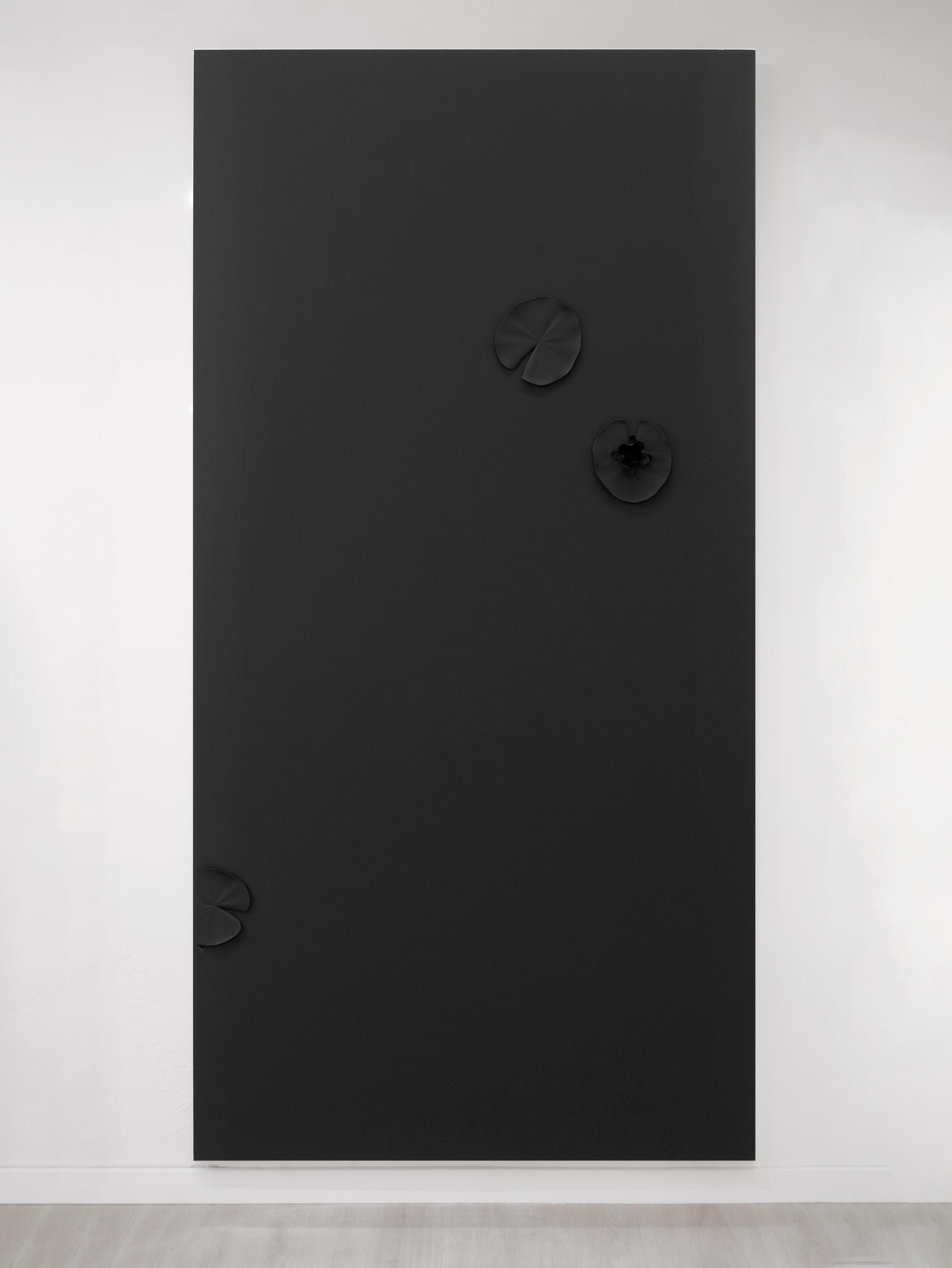 Adam Cruces, Water Lilies (Black), 2023, Acrylic on 3D prints and wood, 200 x 100 x 10 cm