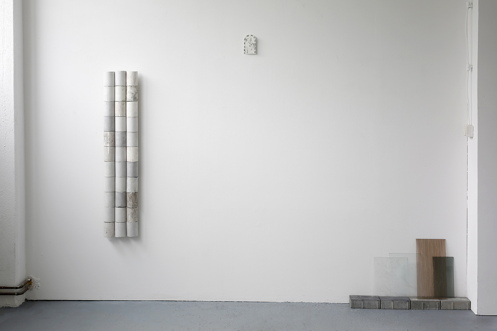 handful, 101 Project Space, installation view