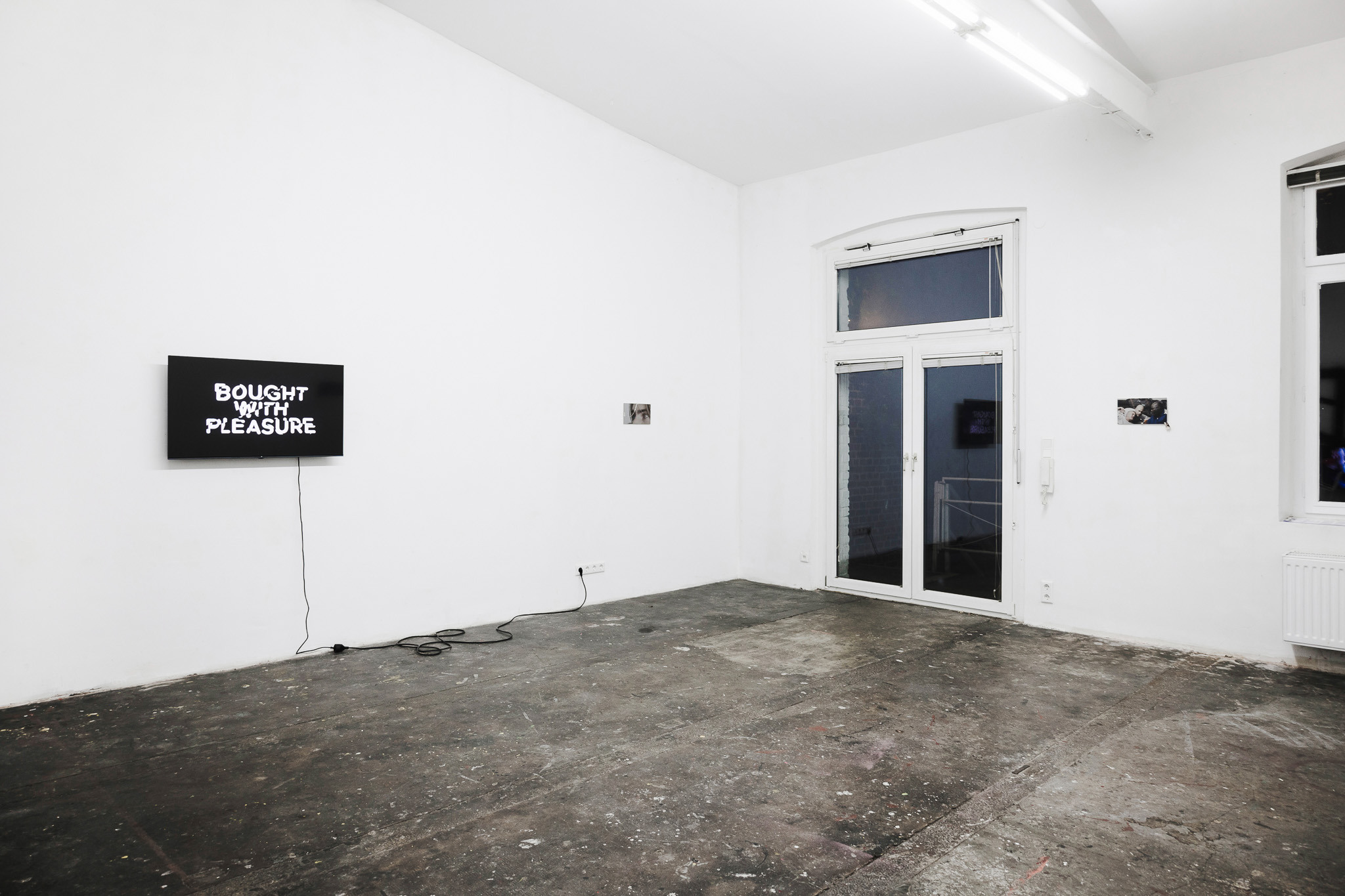 Daniel Hopp with collaborateurs,  Bought With Pleasure, 2024,  Sprink Düsseldorf,  Photo: Kurt Heuvens