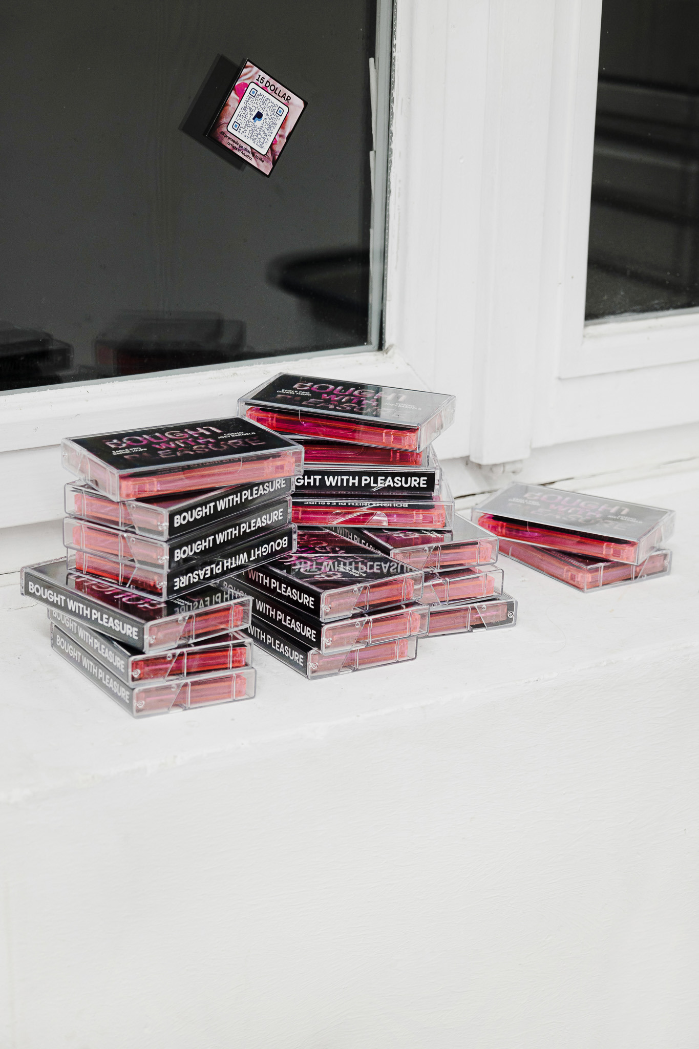 Daniel Hopp with collaborateurs,  Bought With Pleasure, 2024,  Sprink Düsseldorf,  Photo: Kurt Heuvens