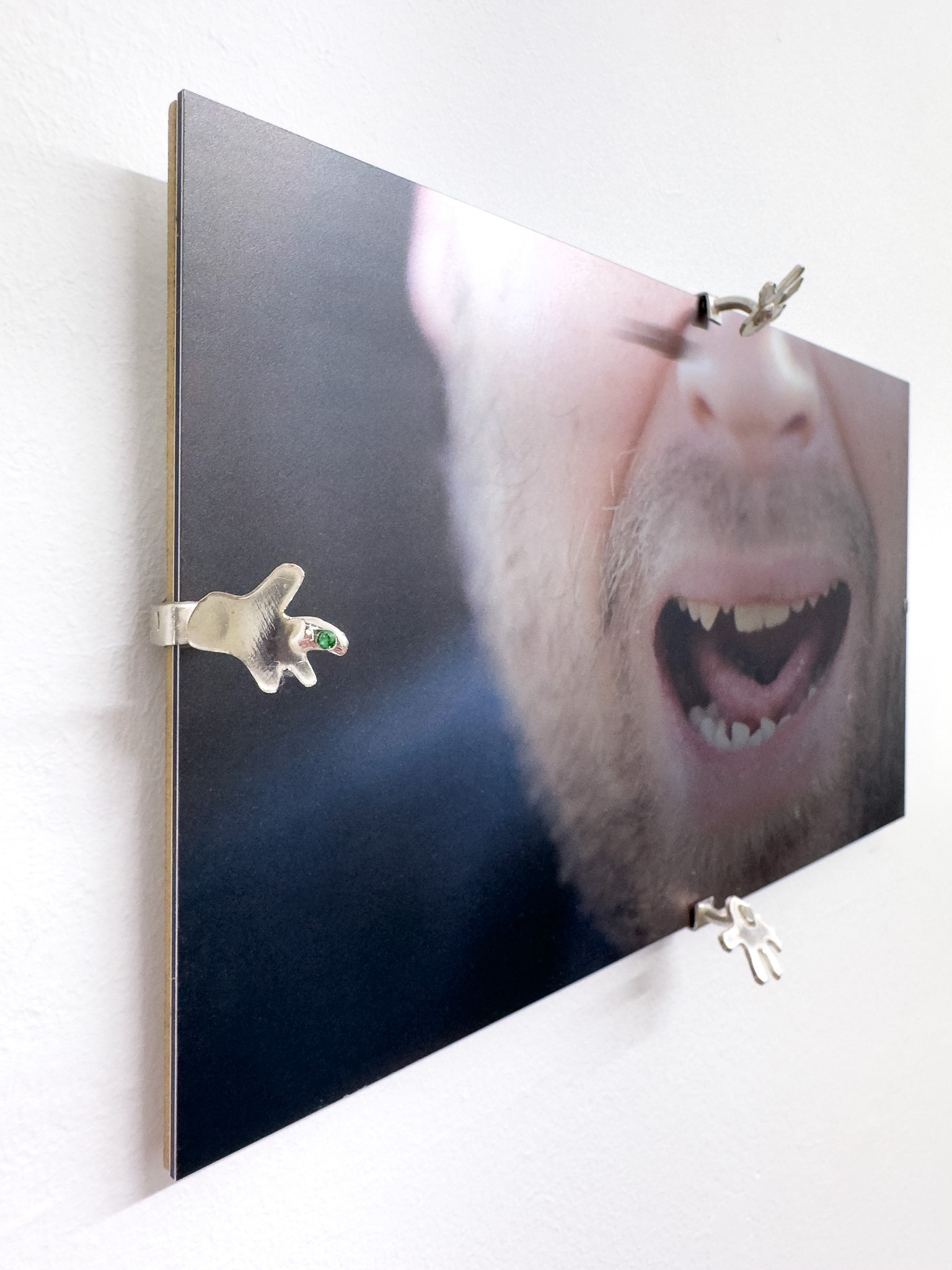 Daniel Hopp with  Hellena Hueck,  Bought With Pleasure III, 2024, sterling silver, cubic zirconia, spring steel, cardboard, metal print, 16,8 x 30cm, Sprink Düsseldorf