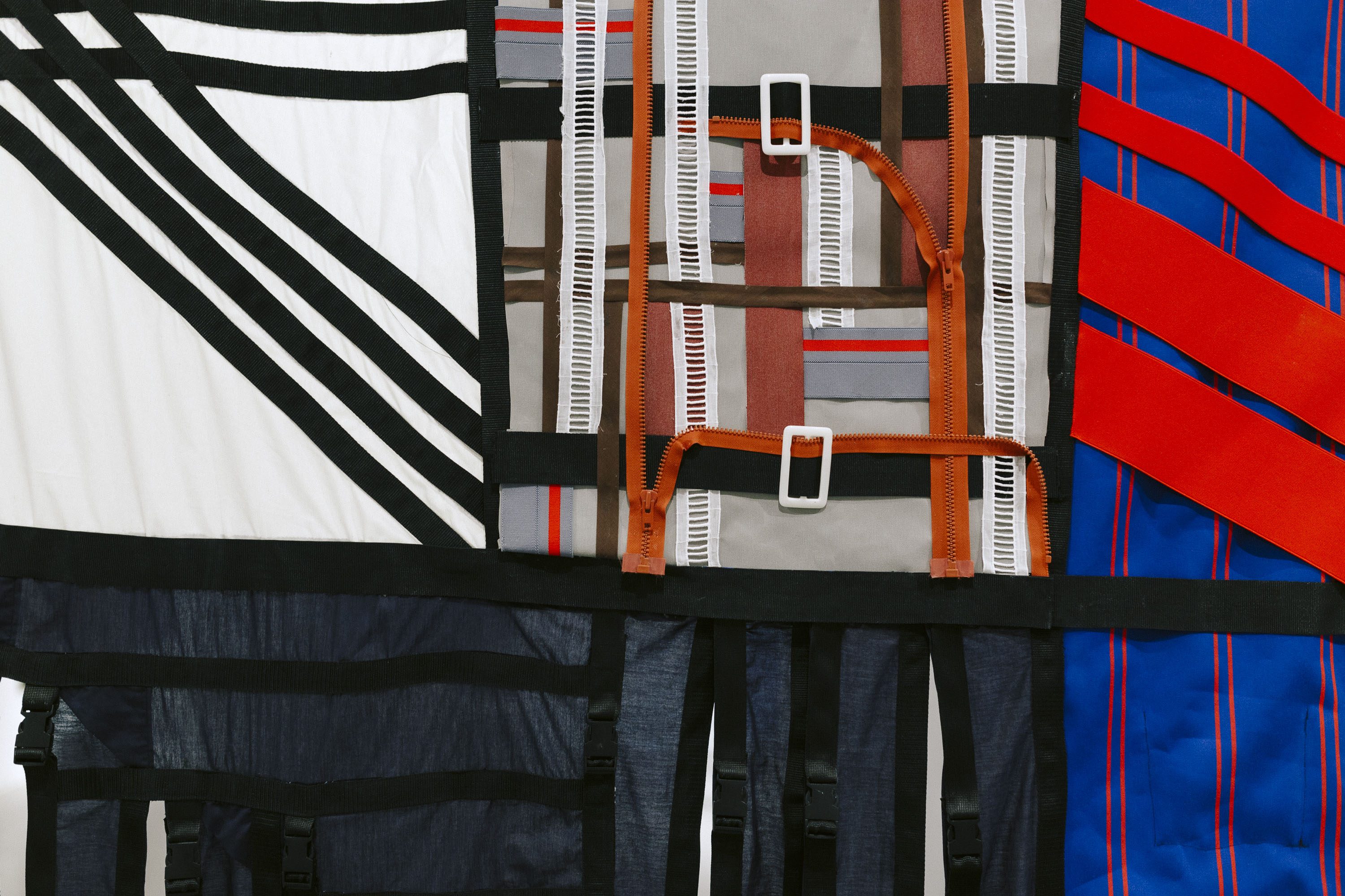 String Quartet, 2024, Fabric, wood, acrylic, zipper, rubber, plastic buckles, 220X150 X15 cm