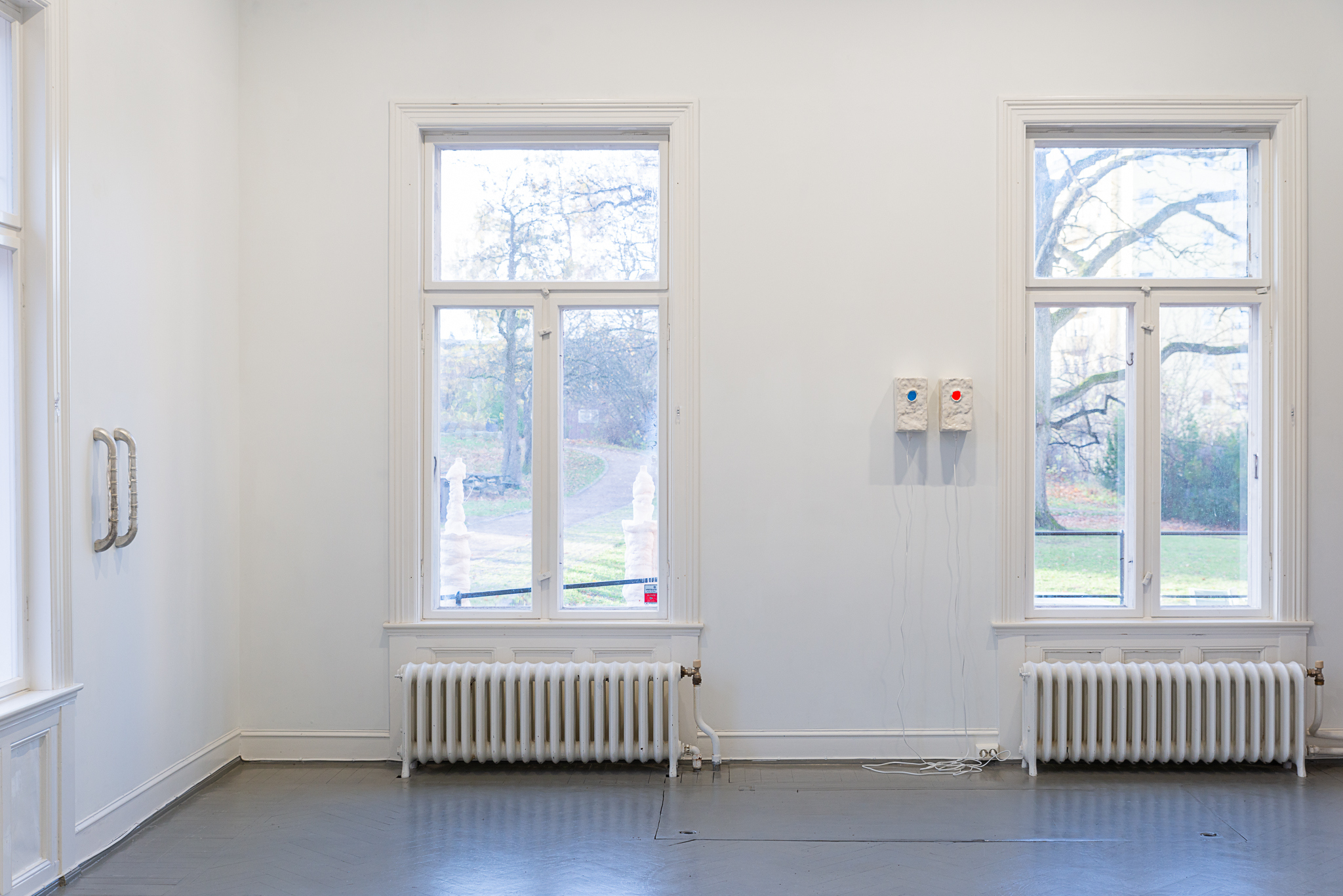 Installation view (the hall), Courtesy of the artist and Norwegian Sculptors Society