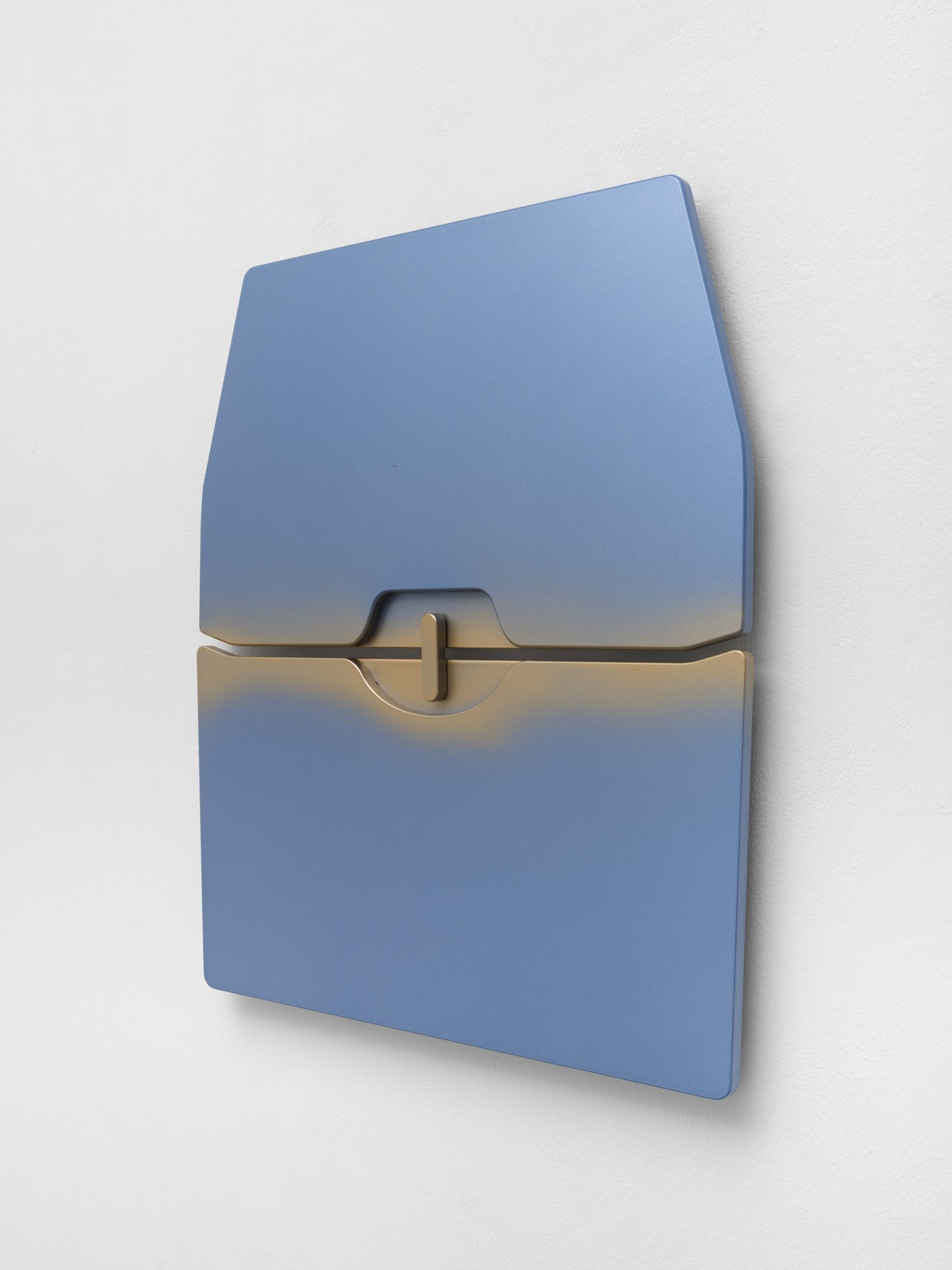 Lena Marie Emrich, Weak Spot, 2024, Back Seat Series, Recycled Hard Plastic, Car paint, Magnet,  43,5 x 37 x 3 cm