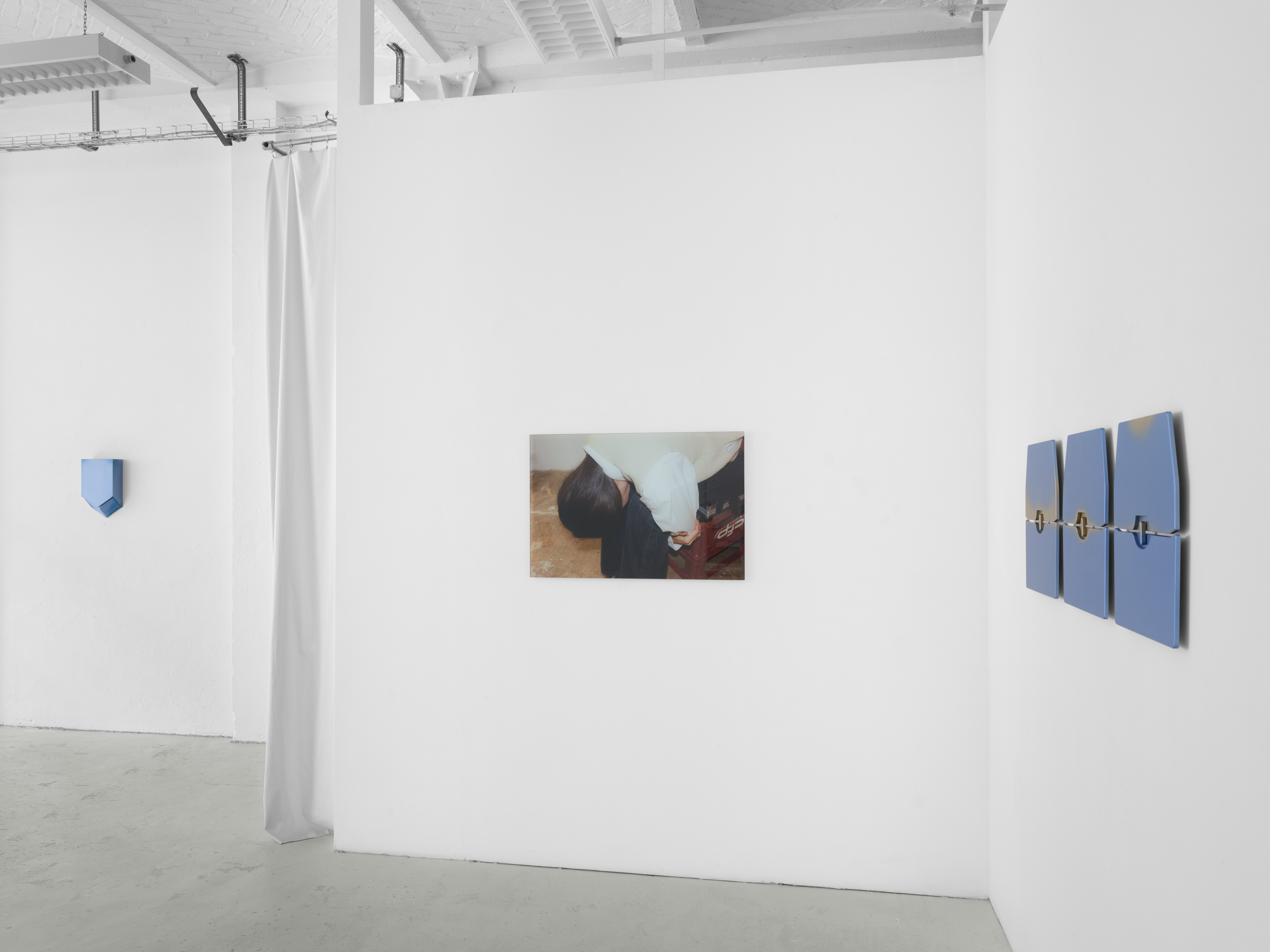 Exhibition View, Lena Marie Emrich, BRACE,BRACE, 2024