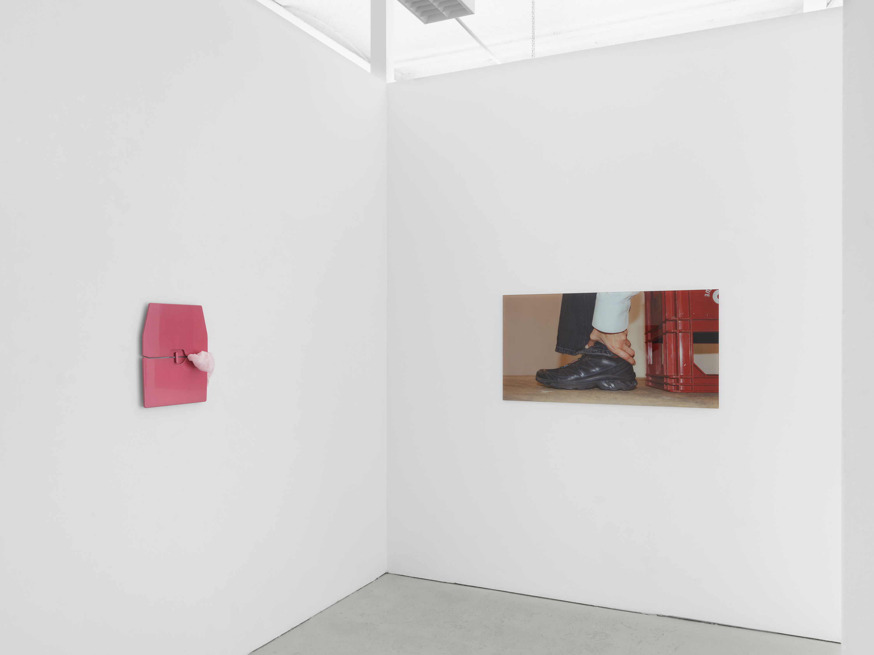 Exhibition View, Lena Marie Emrich, BRACE,BRACE, 2024