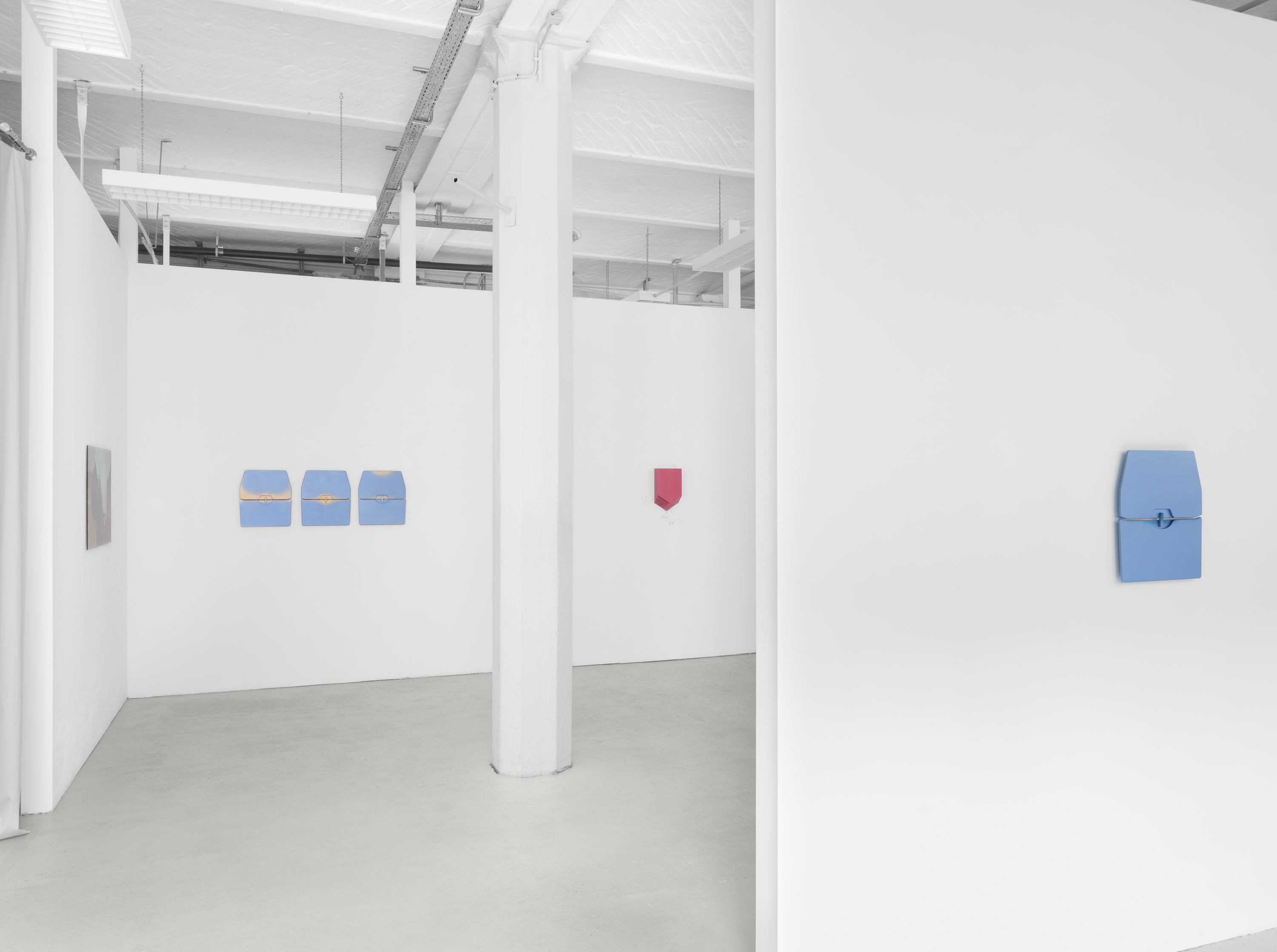 Exhibition View, Lena Marie Emrich, BRACE,BRACE, 2024