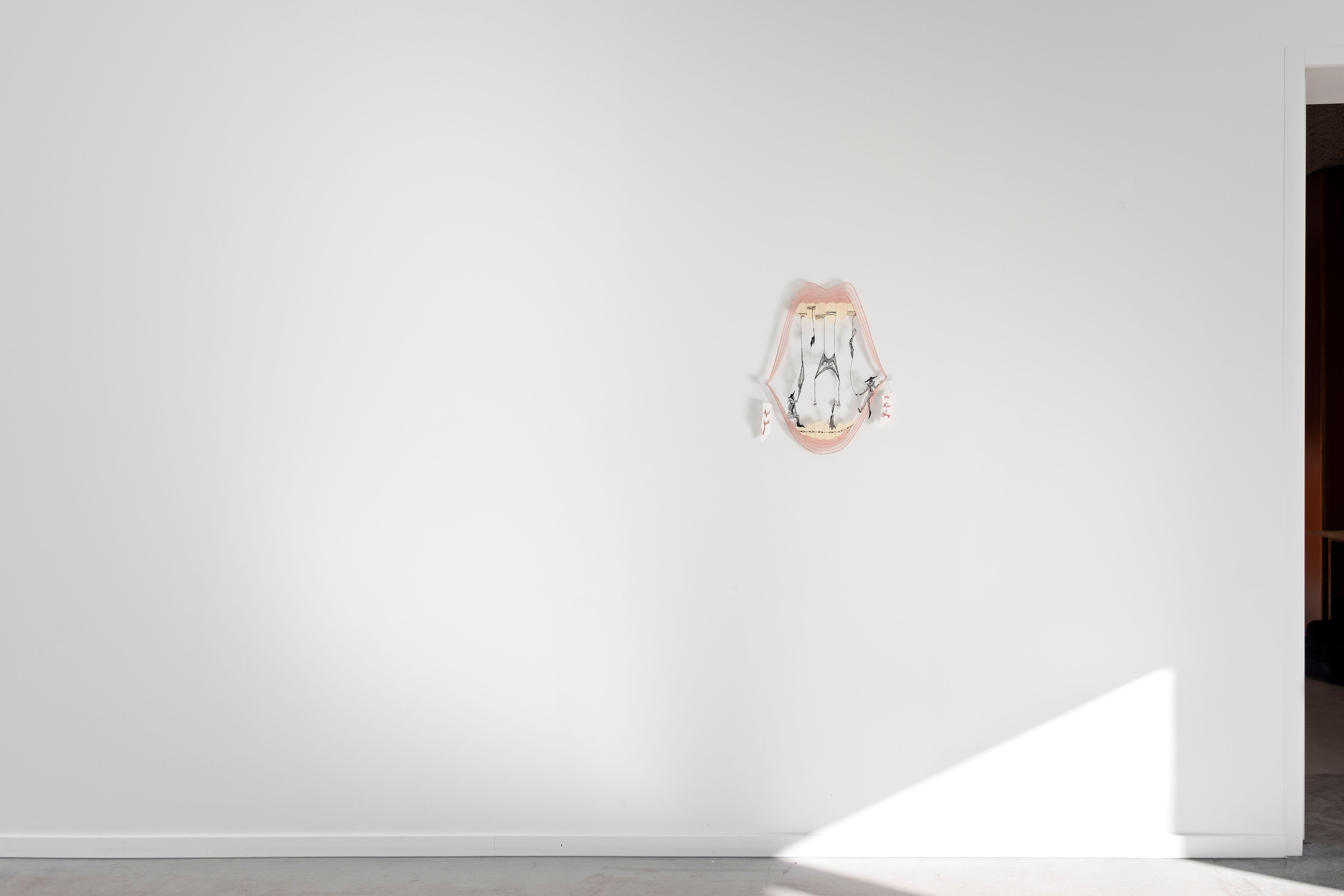 The Jaws or the claws, Julie Béna, 2022, Hand-made lace