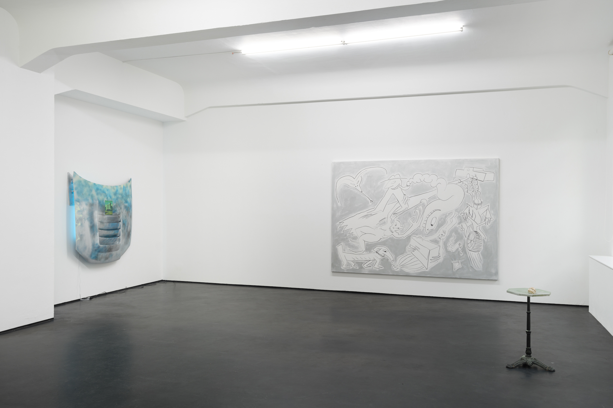Installation view, present pendulum, 2024 | Courtesy of max goelitz | Copyright of the artist