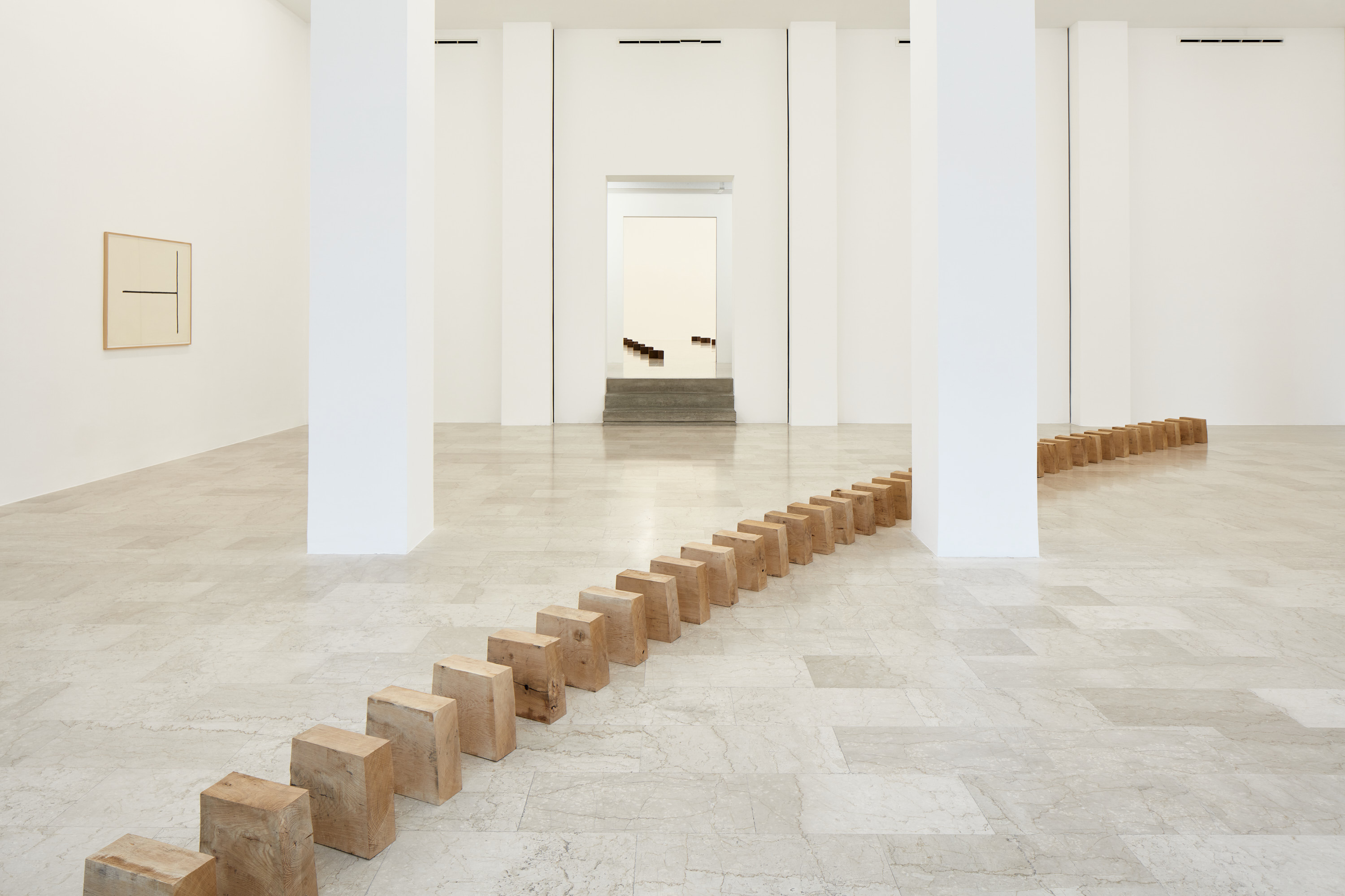 Richard Nonas, 2024, installation view, P420, Bologna (Courtesy P420, Bologna) (Photo credit Carlo Favero)