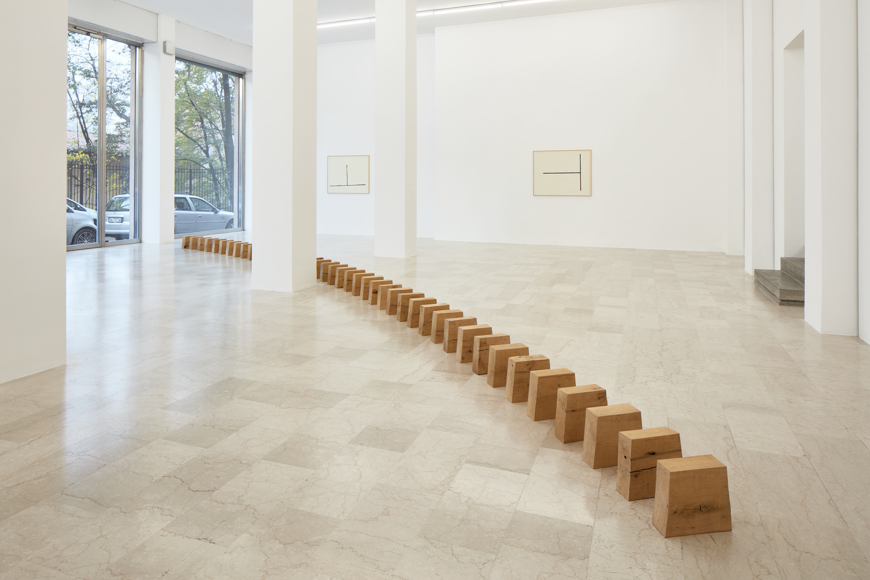 Richard Nonas, 2024, installation view, P420, Bologna (Courtesy P420, Bologna) (Photo credit Carlo Favero)