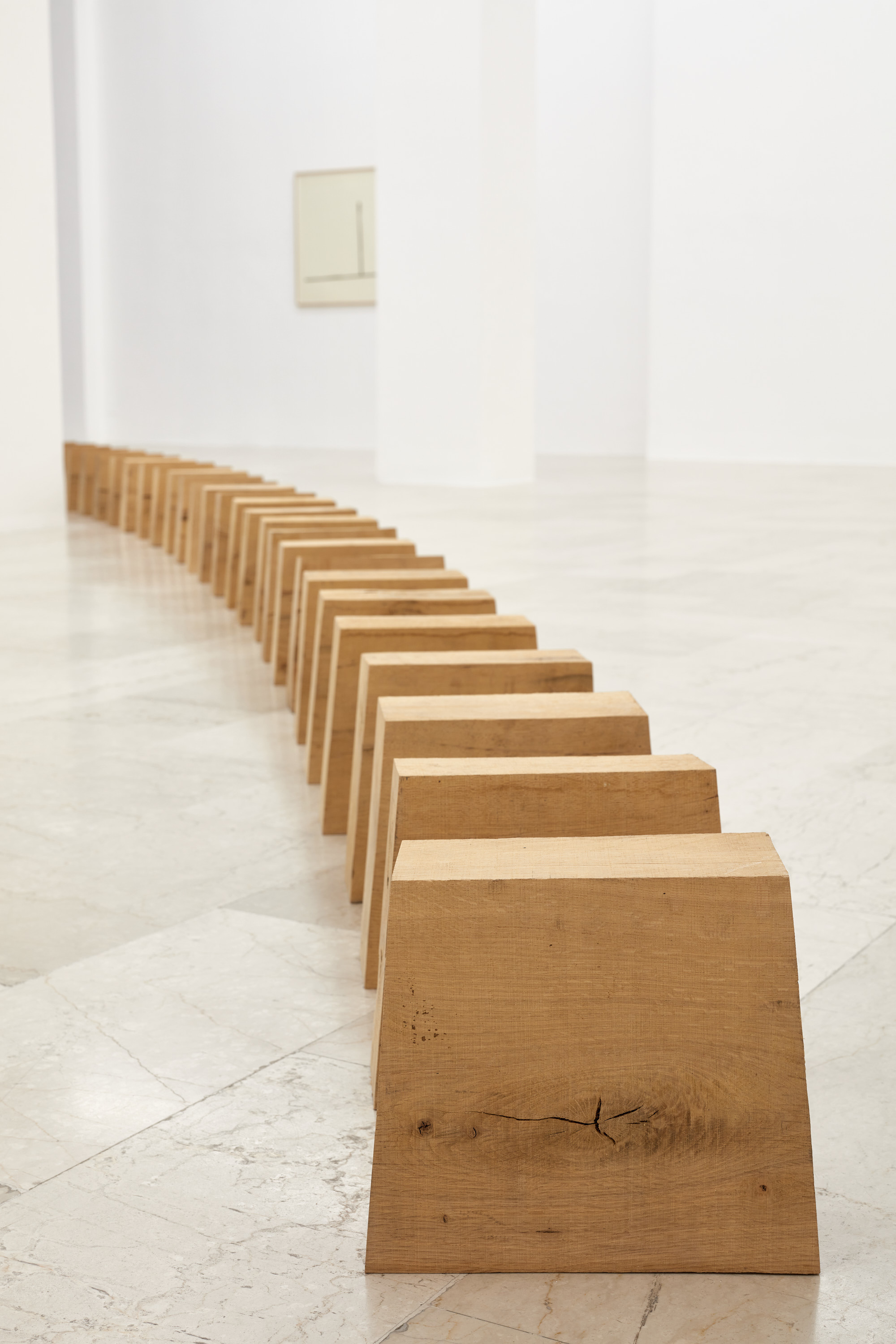 Richard Nonas, 2024, installation view, P420, Bologna (Courtesy P420, Bologna) (Photo credit Carlo Favero)