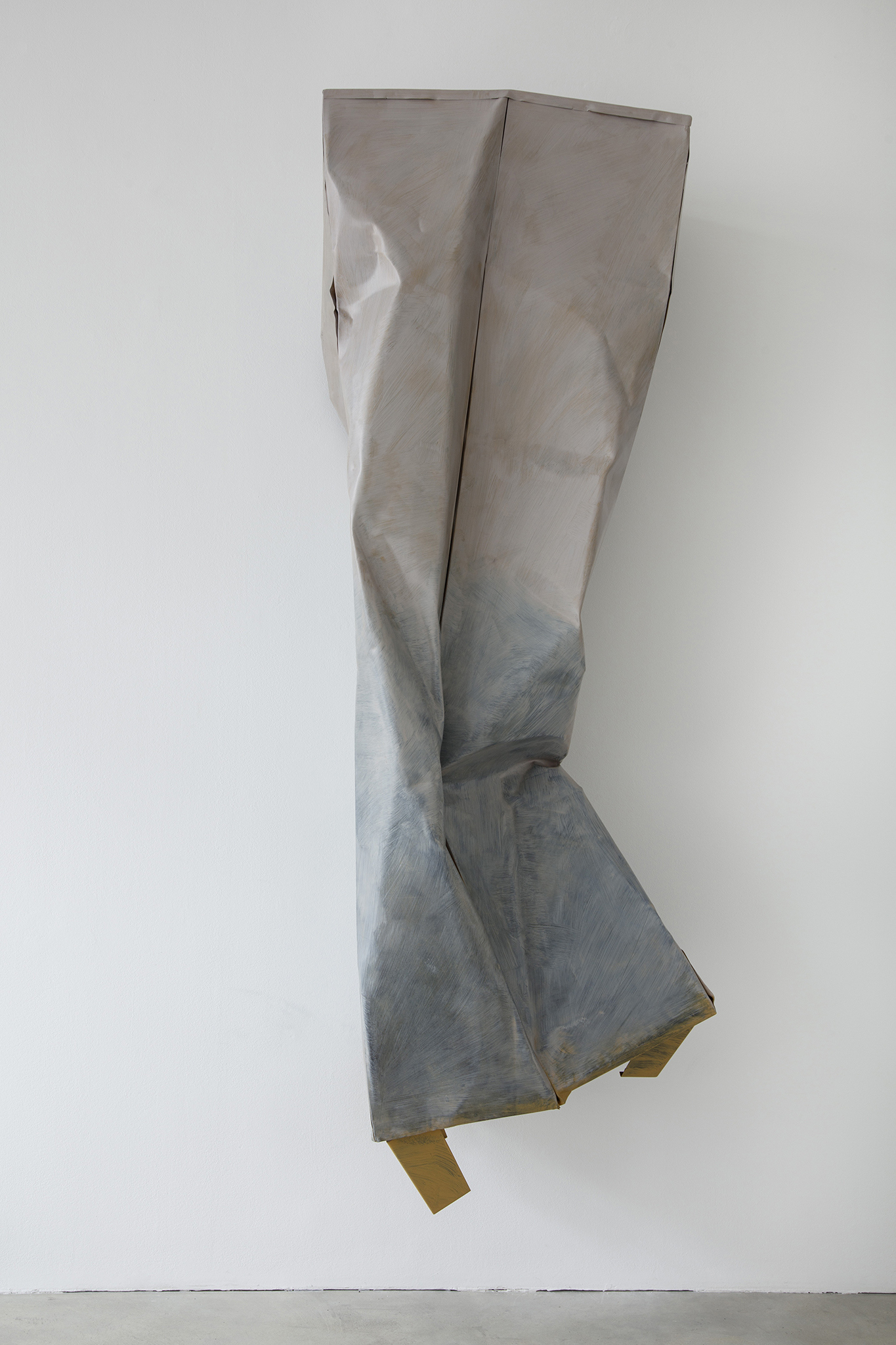 Meuser, "Der hat einen Hau", 2024, steel and oil paint, 182 x 63 x 60 cm, 71 5/8 x 24 3/4 x 23 5/8 in, copyright the artist, courtesy the artist and Galerie Nordenhake Berlin/ Stockholm/ Mexico City, photo by Matthias Lindner