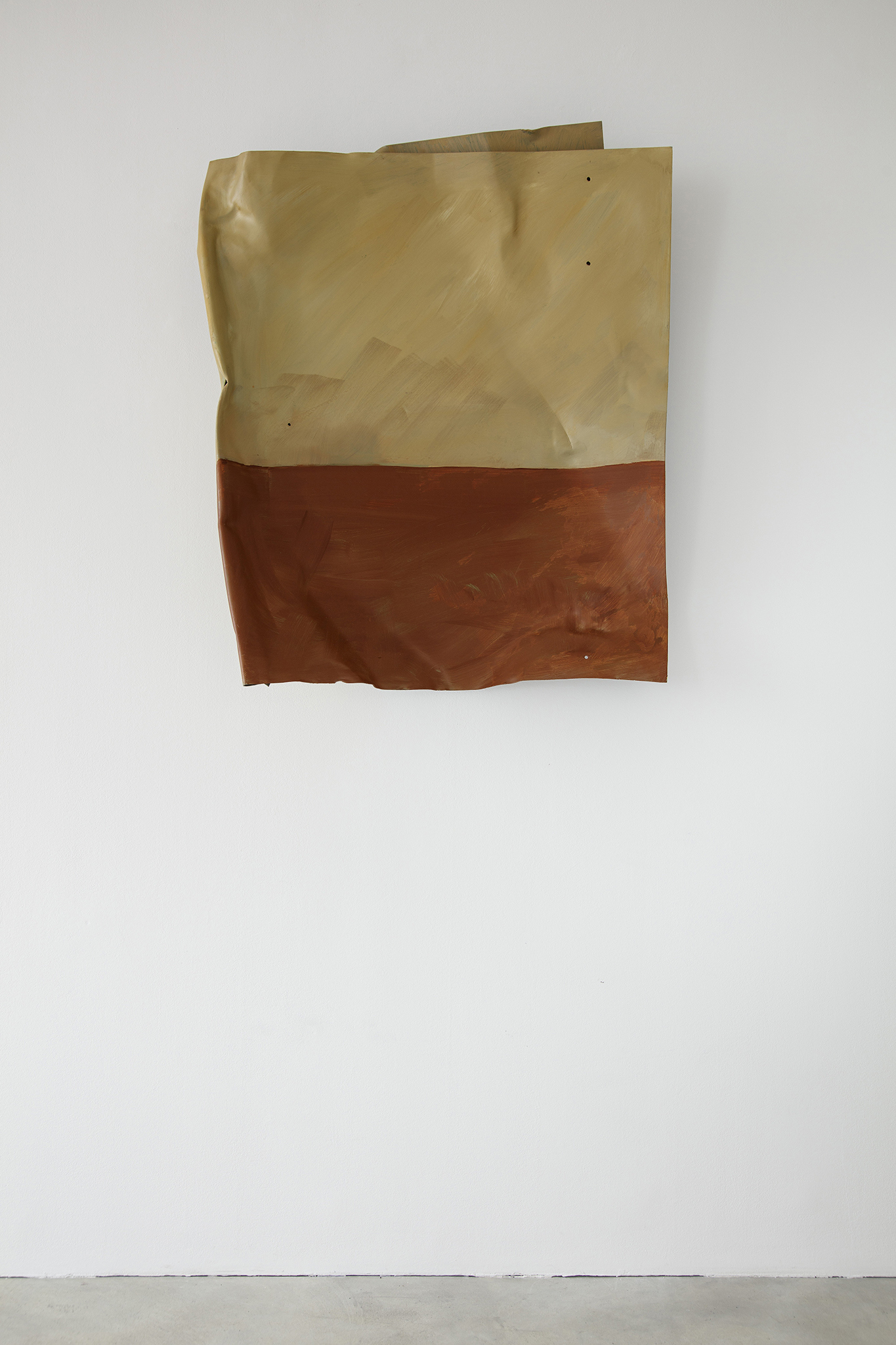 Meuser, Untitled, 2024, steel and oil paint, 105 x 88 x 50 cm, 41 3/8 x 34 5/8 x 19 3/4 in, copyright the artist, courtesy the artist and Galerie Nordenhake Berlin/ Stockholm/ Mexico City, photo by Matthias Lindner