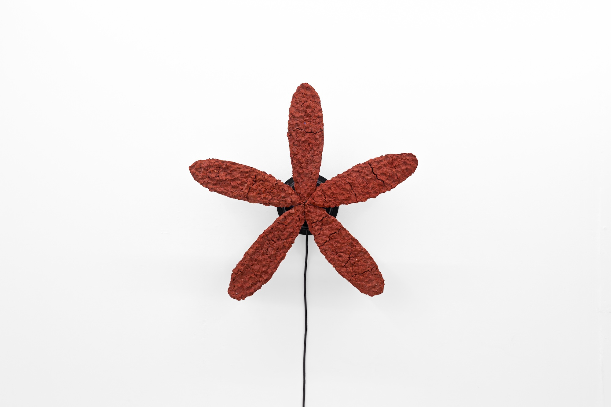 Sif HedegÄrd, "Ghost Machine IV", cardboard, pigment paint, glue, MDF, lacquer, motor, 2024