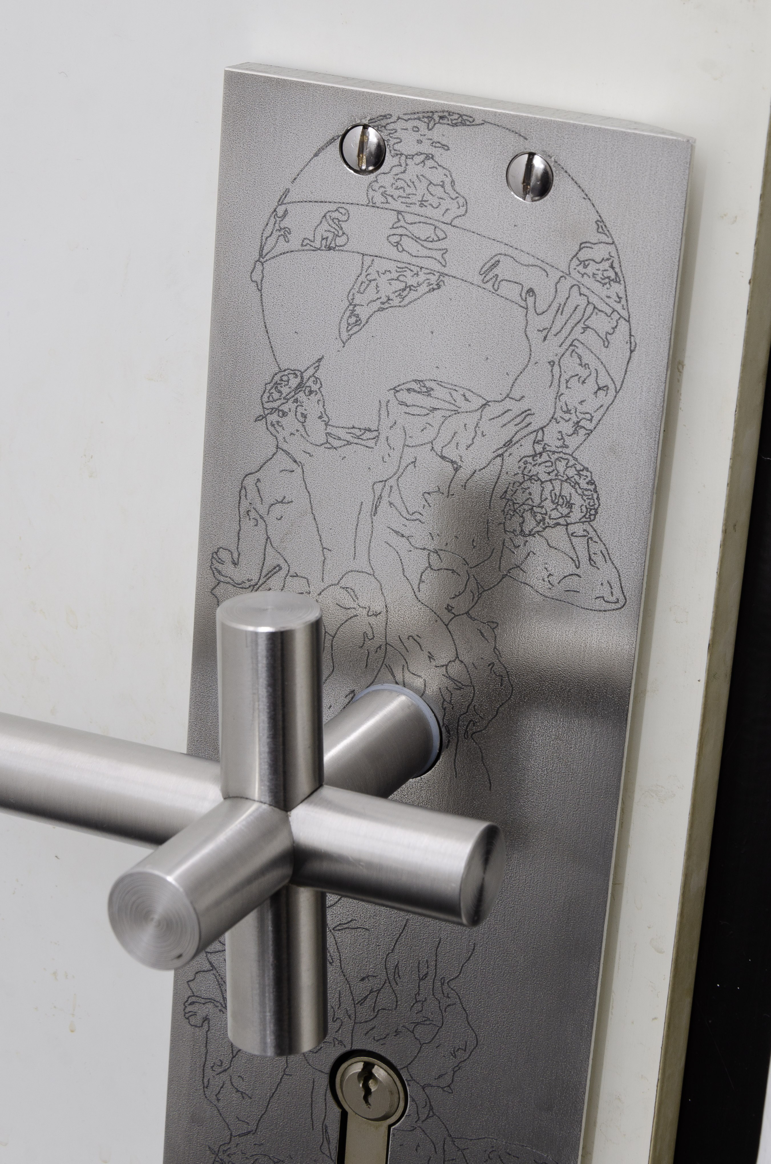 Simon Shim-Sutcliffe, In the castle of my mind, 2024, Stainless steel, 32cm x 15cm x 11cm