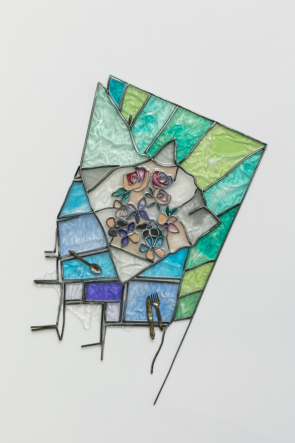 Lucia Leuci, Cuscino floreale, 2024, Iron, resin, pigments, aluminium, 36x63 cm