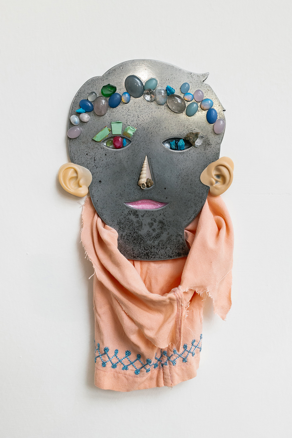 Lucia Leuci, Fornarina madre, 2024, Iron, resin, fabric, acrylic, alabaster powder, ash, eye shadow, blush, pigments, plastic, semi-precious stones, fossils, 163x60x38 cm