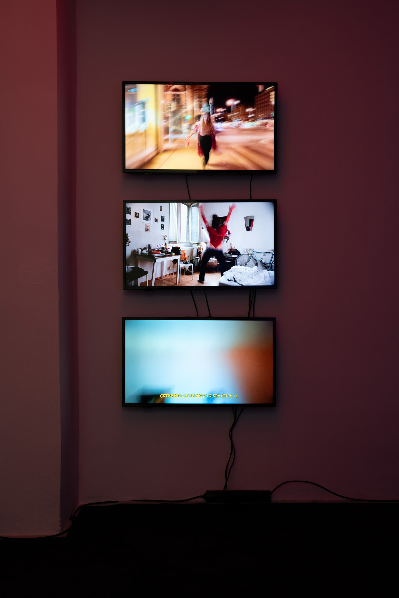 Luis Javier Murillo Zúñiga, early stages, 3 video loops (2min16, 2min52, 1min33), exhibition view LA TERRE': My Likeness in Relics at Bistro 21, © photo by Laura Wichmann, 2024