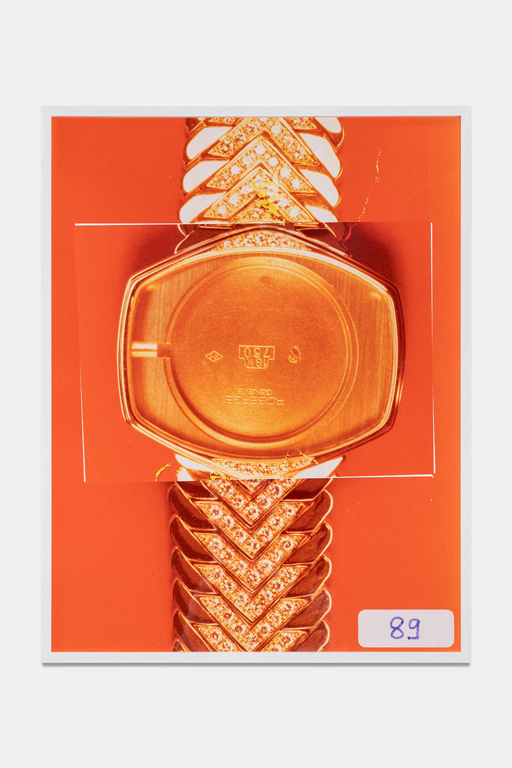 Alfredo Aceto, Fix my phone, 2024, Inkjet print on baryta paper, 107 x 82 cm