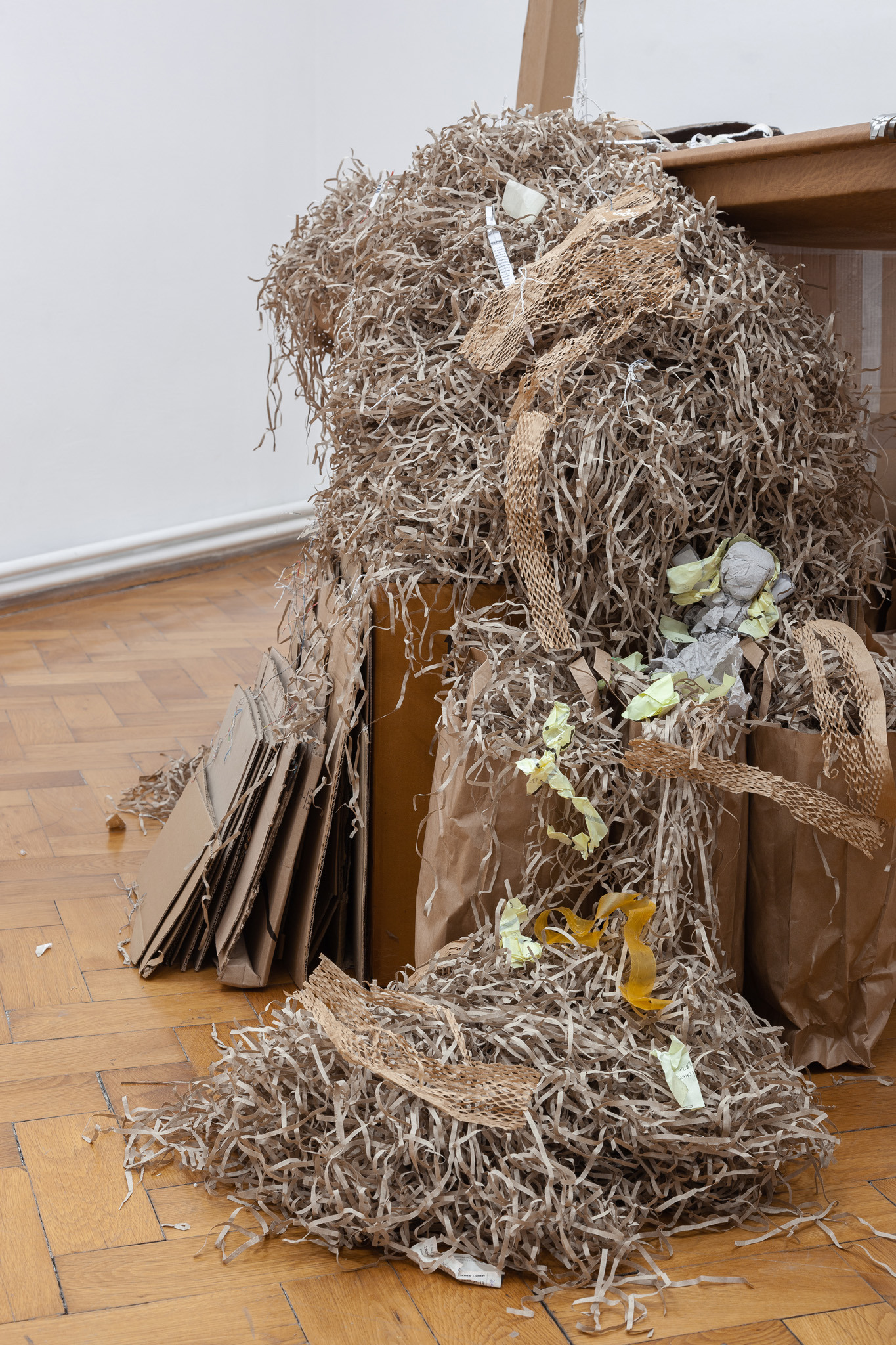 Birke Gorm & Hannah Heilmann, down on the cloth like a thunder shower, 2024, installation view, Loggia, Vienna