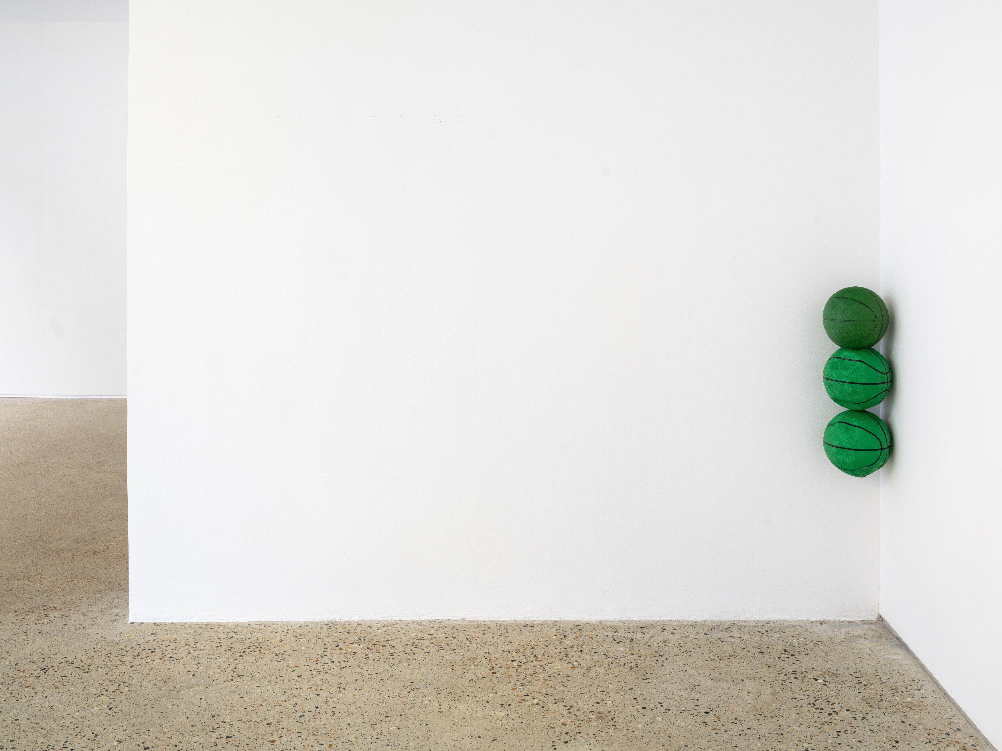 Exhibition view, 2025, Crèvecœur, Paris. Courtesy of the artist and Crèvecœur, Paris. Photo: Martin Argyroglo