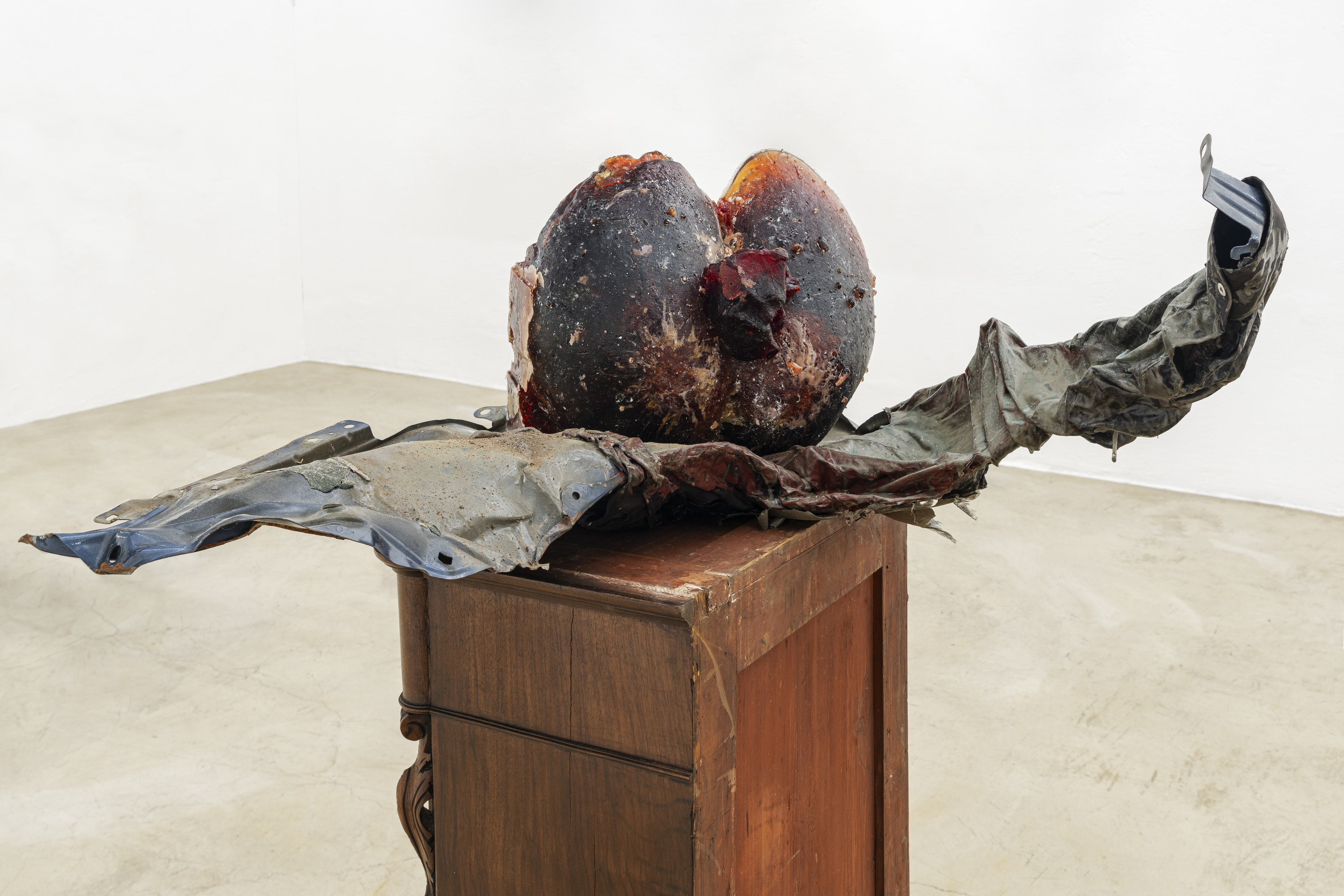 Bri Williams, The Pacifist, 2025 Metal, resin, beeswax, dried flowers, silicone, blouse, wood 93x123x96 cm, 36.5x48x37 in