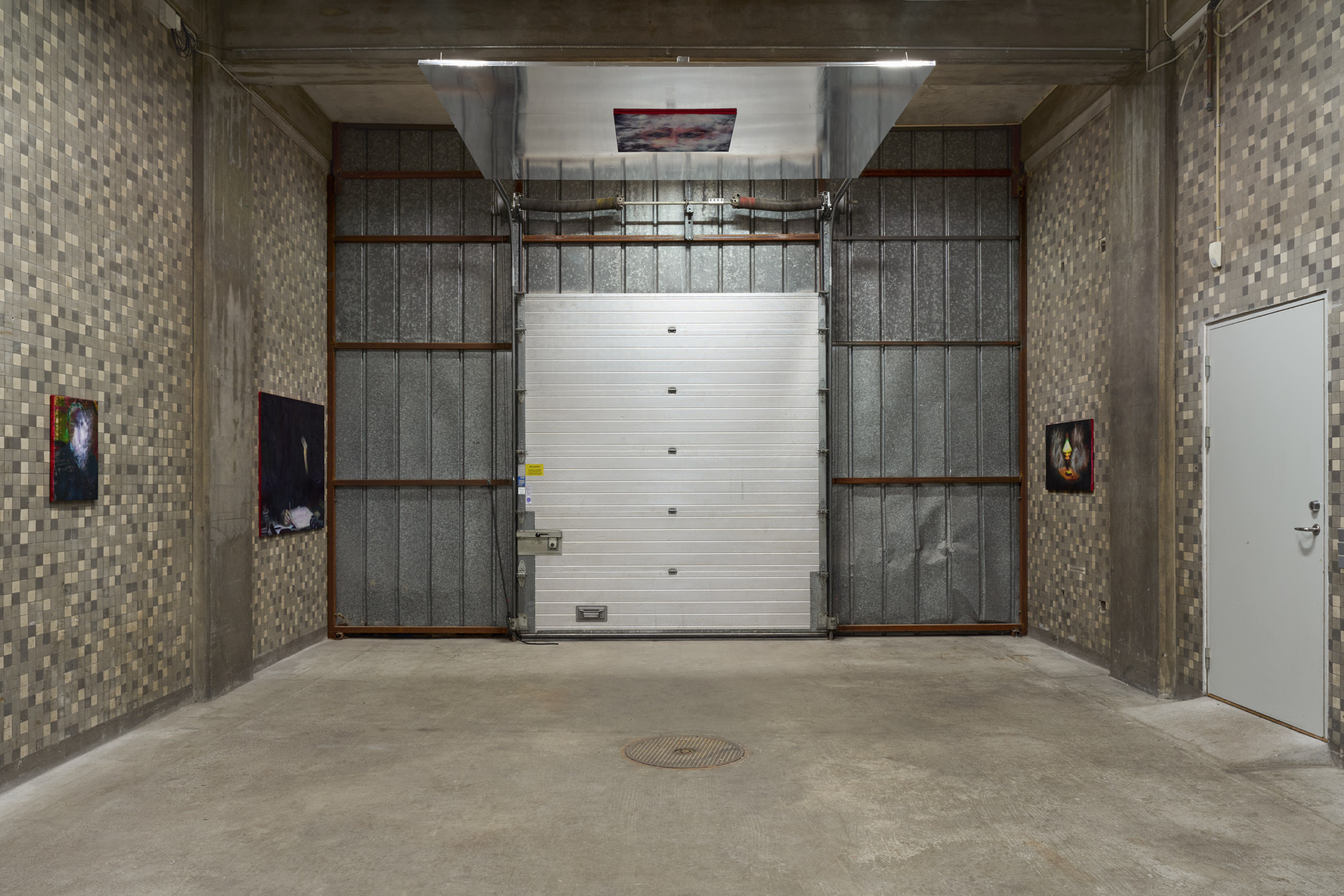 Nicky Sparre-Ulrich, Vanishing act, exhibition view, TĂžrreloft, AGA Works, Copenhagen