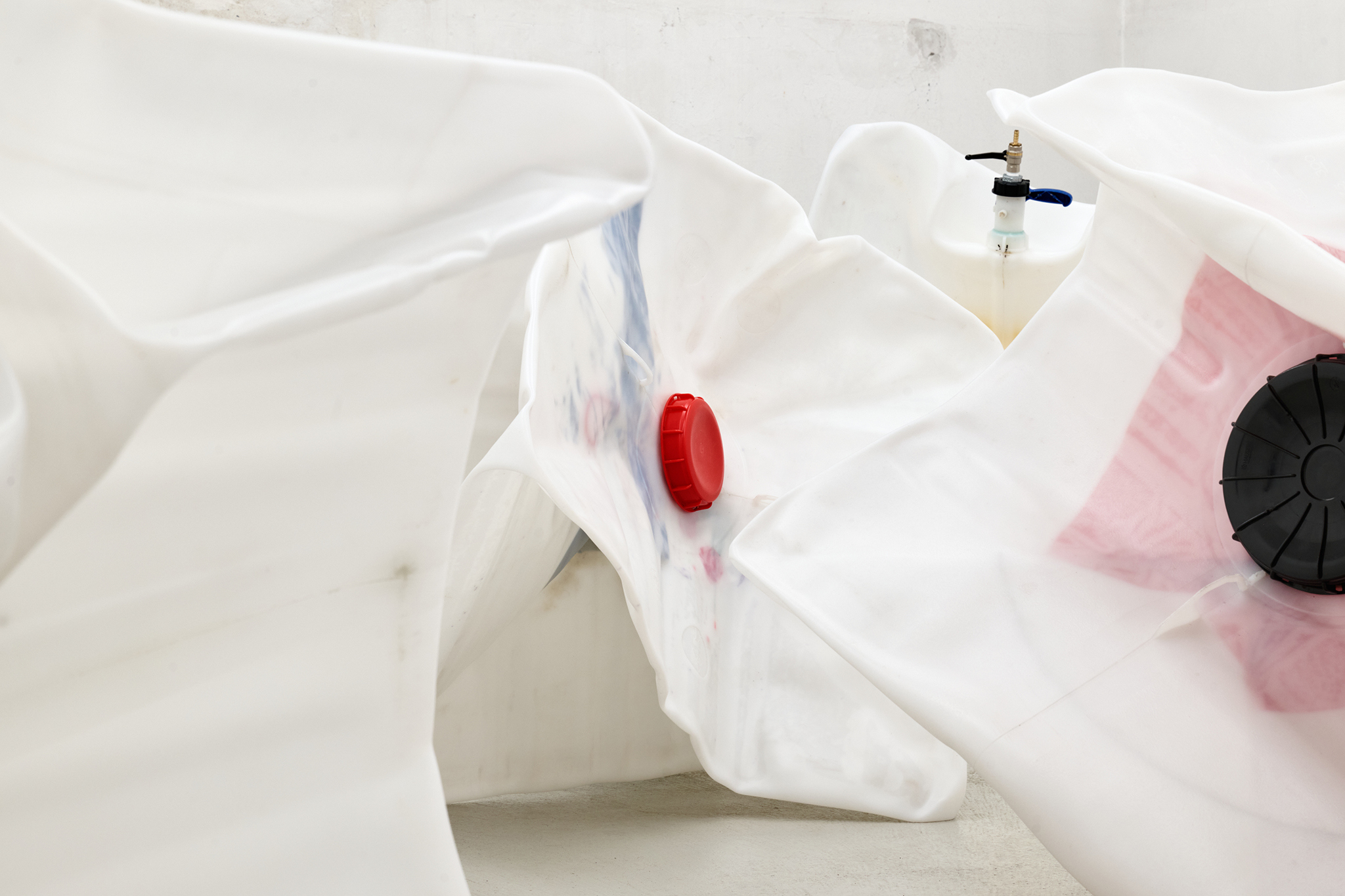 Sacha Kanah, Grex, Exhibition view at ICA Milano, 2025