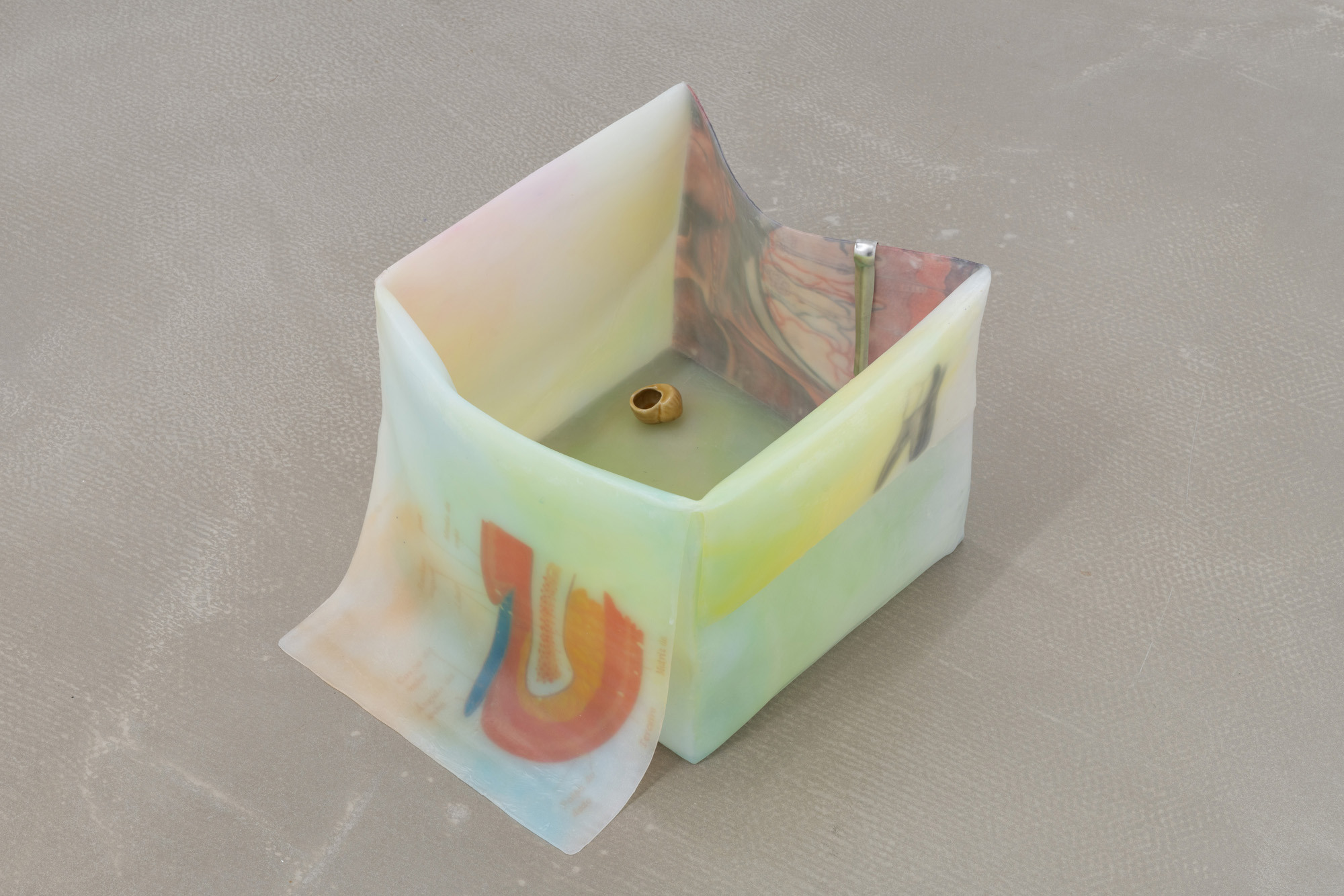 r, 2025 - inkjet print transfers on white glue, epoxy resin, anti-UV varnish, found objects, 28 x 44,5 x 34,5 cm