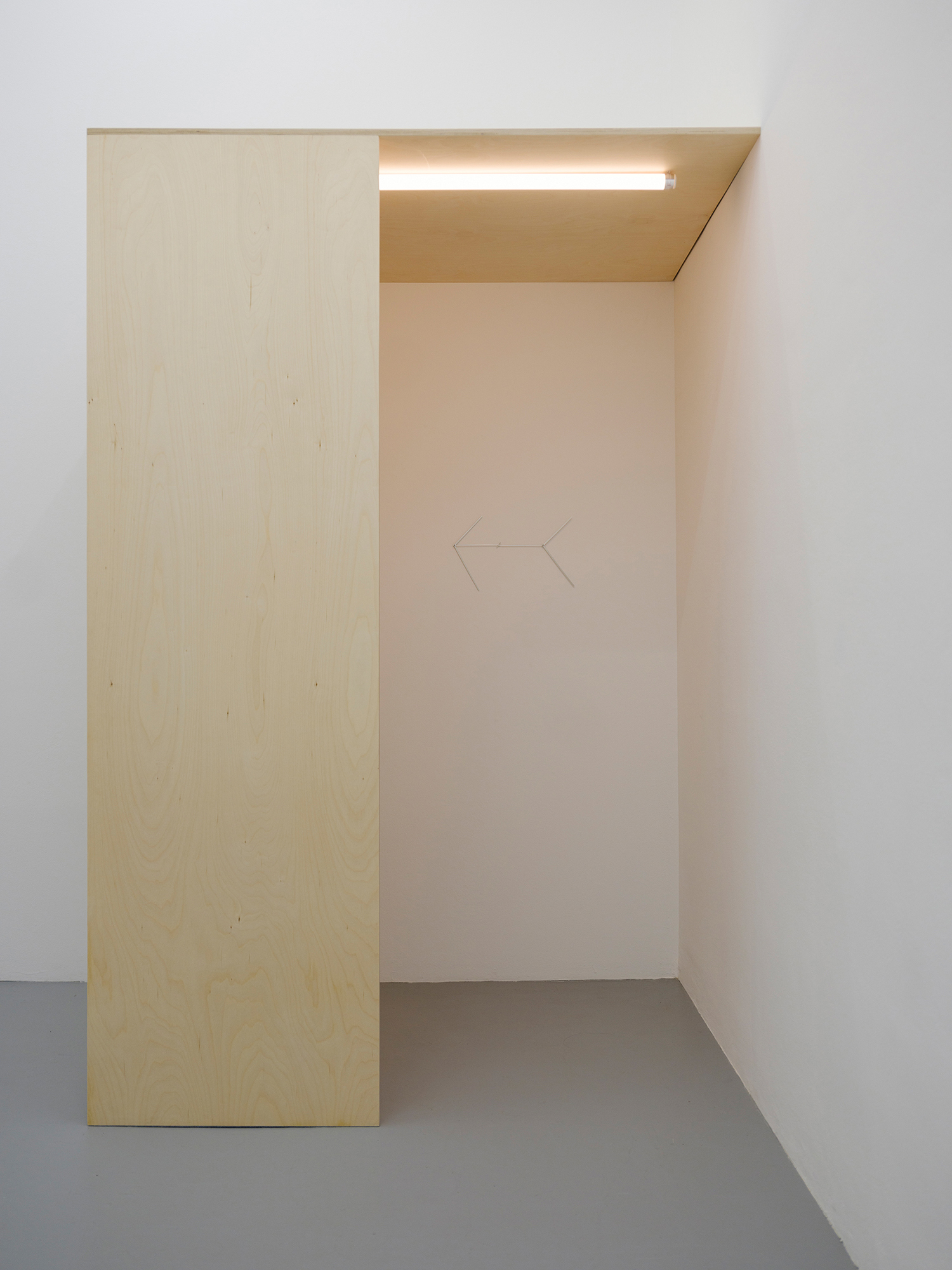 Živa Drvarič, installation view, 2024 © basis e.V., photo: Katrin Binner