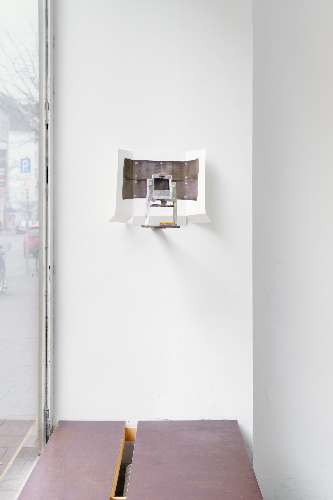 Laura Sebastianes, The Houses Of The Serpent Bearer, The 6th House, Lucas Hirsch, Duesseldorf, curated by Pina Bendfeld, Installation view, Photo by Jana Buch