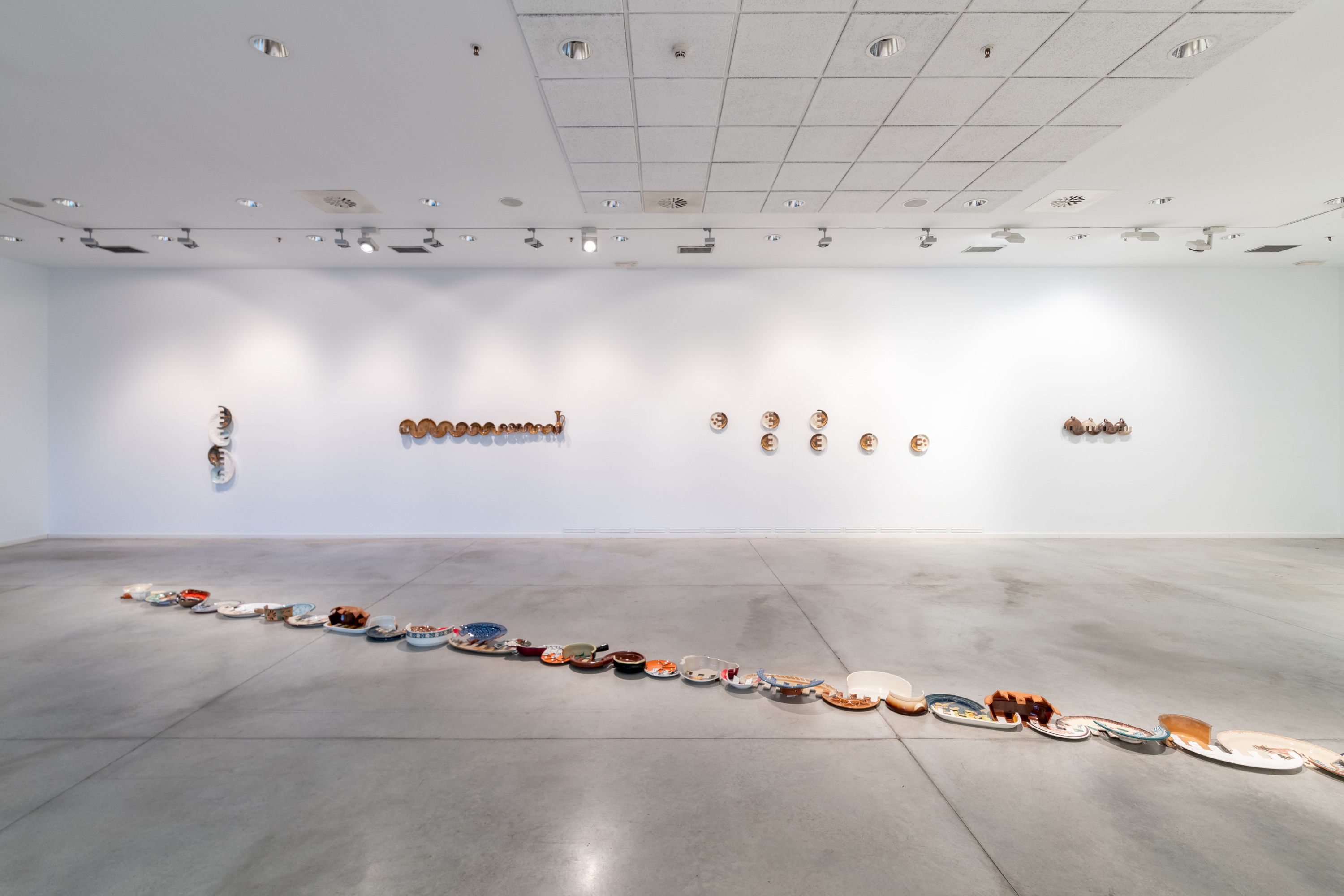 Javier Carro Temboury, Intercontainers, installation view, Centro de Arte de Alcobendas, Madrid, Spain. 2025