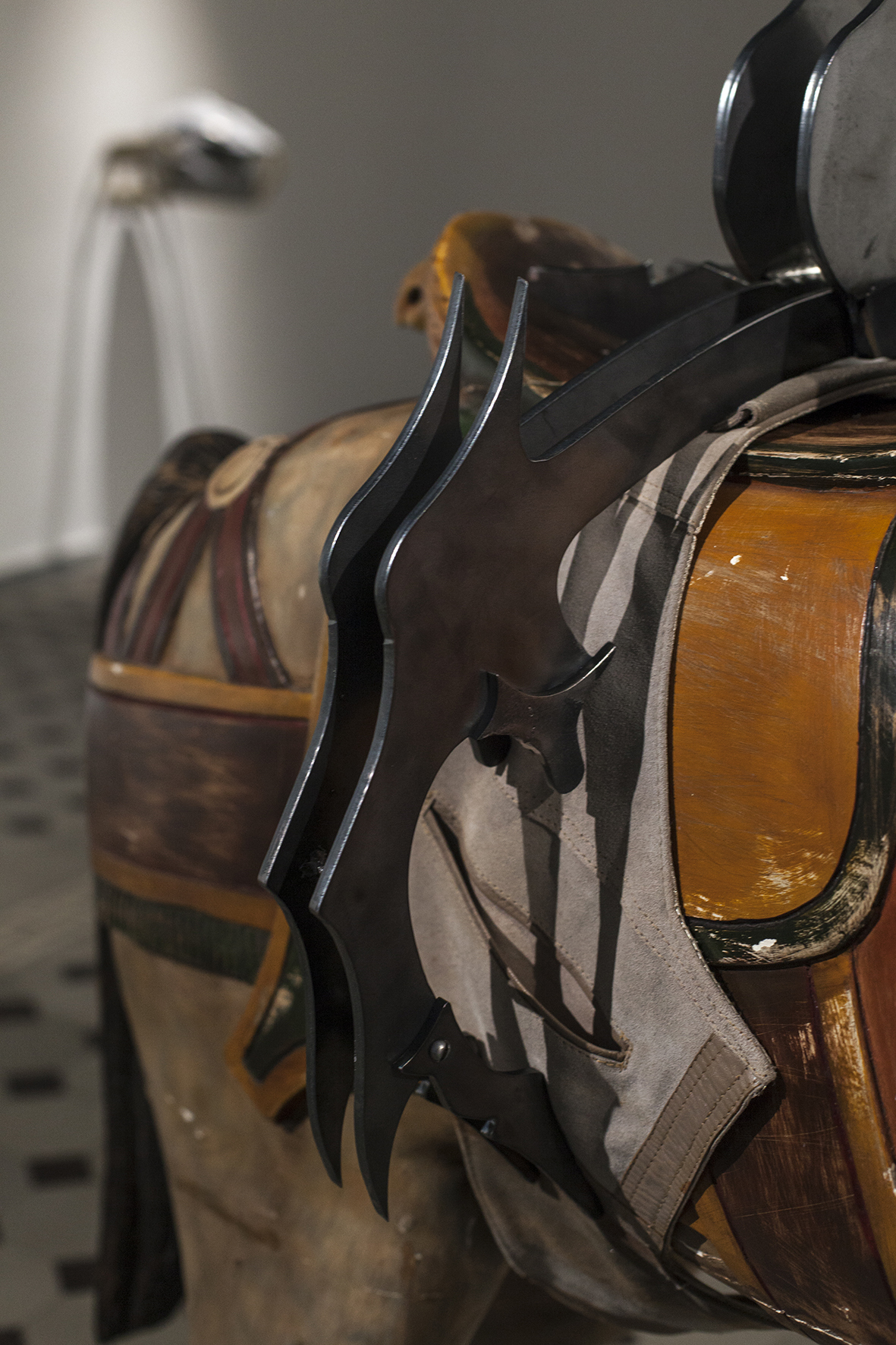 Detail of the artwork "Naive Teletubby" (ceramics, steel, 2025). "Samurai Horizon" by Madlen Hirtentreu. Photography by Alana Proosa