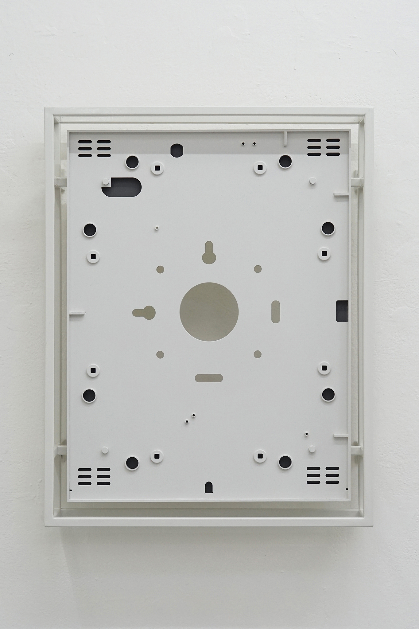 Ruben Mols, "Moving & Storage", Frank Taal Gallery, Rotterdam 2025. Close Up - Bedrock / Diorite.