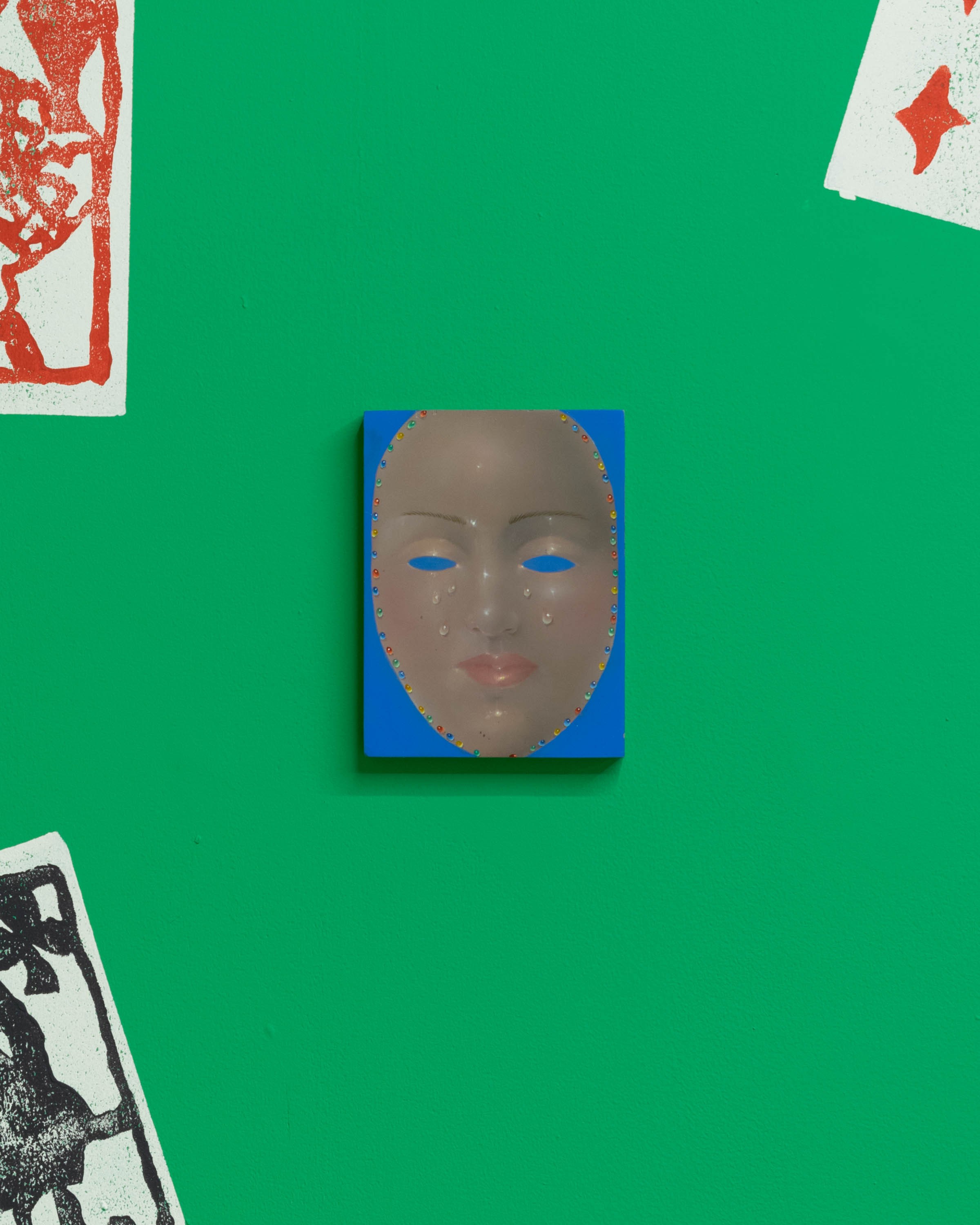 To Bedazzle, Natalia González Martín, Oil on panel, 20 x 15cm, 2024