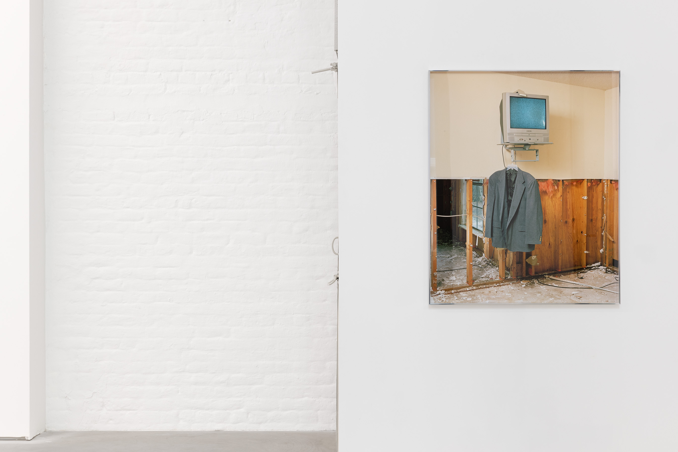 Max Pinckers, "Idle Talk (from the Series Margins of Excess)", 2018, Installation view "The Gospel", Harlan Levey Projects, Brussels, 2025. Photo credit Adriaan Hauwaert Courtesy of the artist & Gallery Sofie Van de Velde.