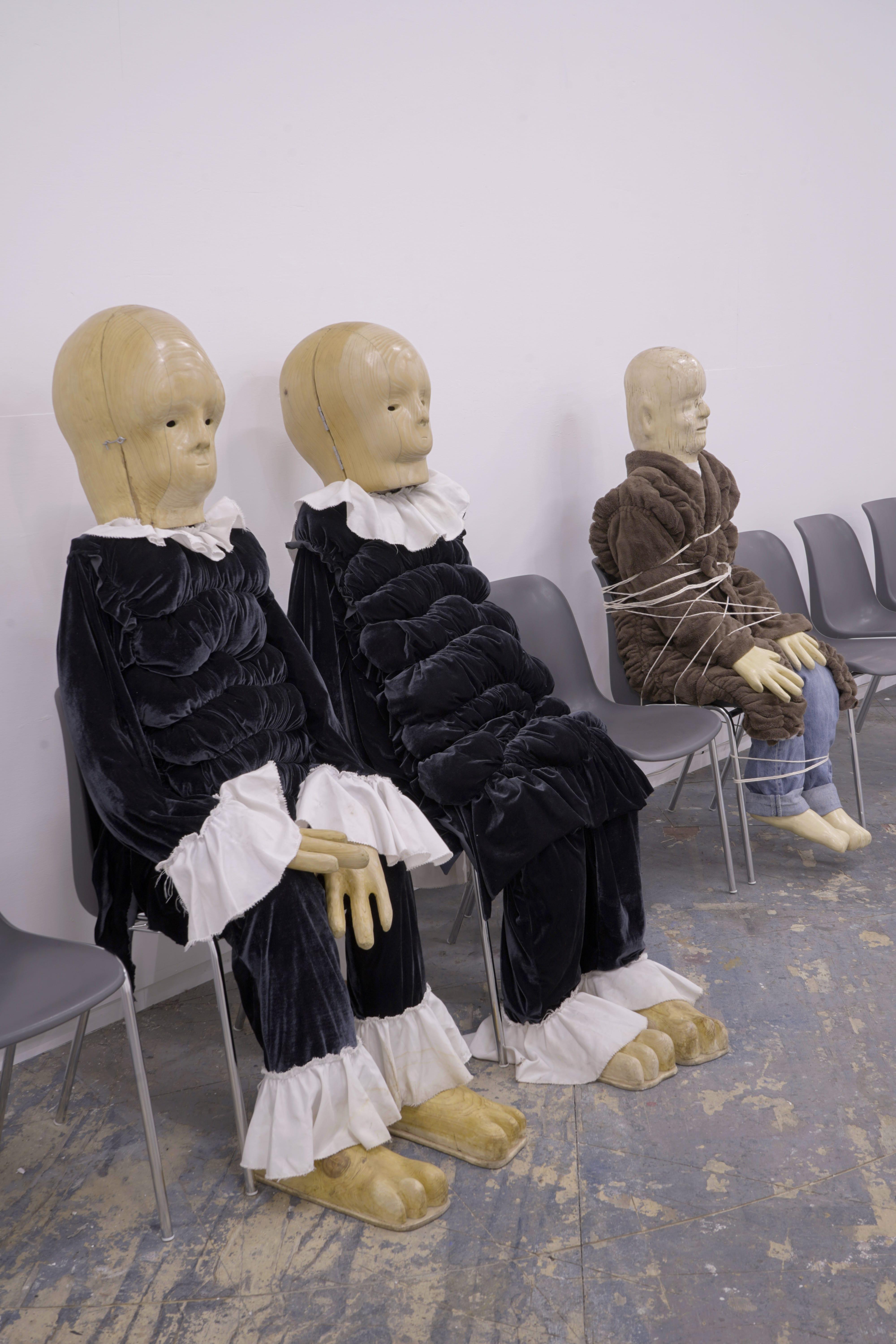 Ich glaube, wir sollten woanders hingehen (2023) by Angélique Aubrit & Ludovic Baillard