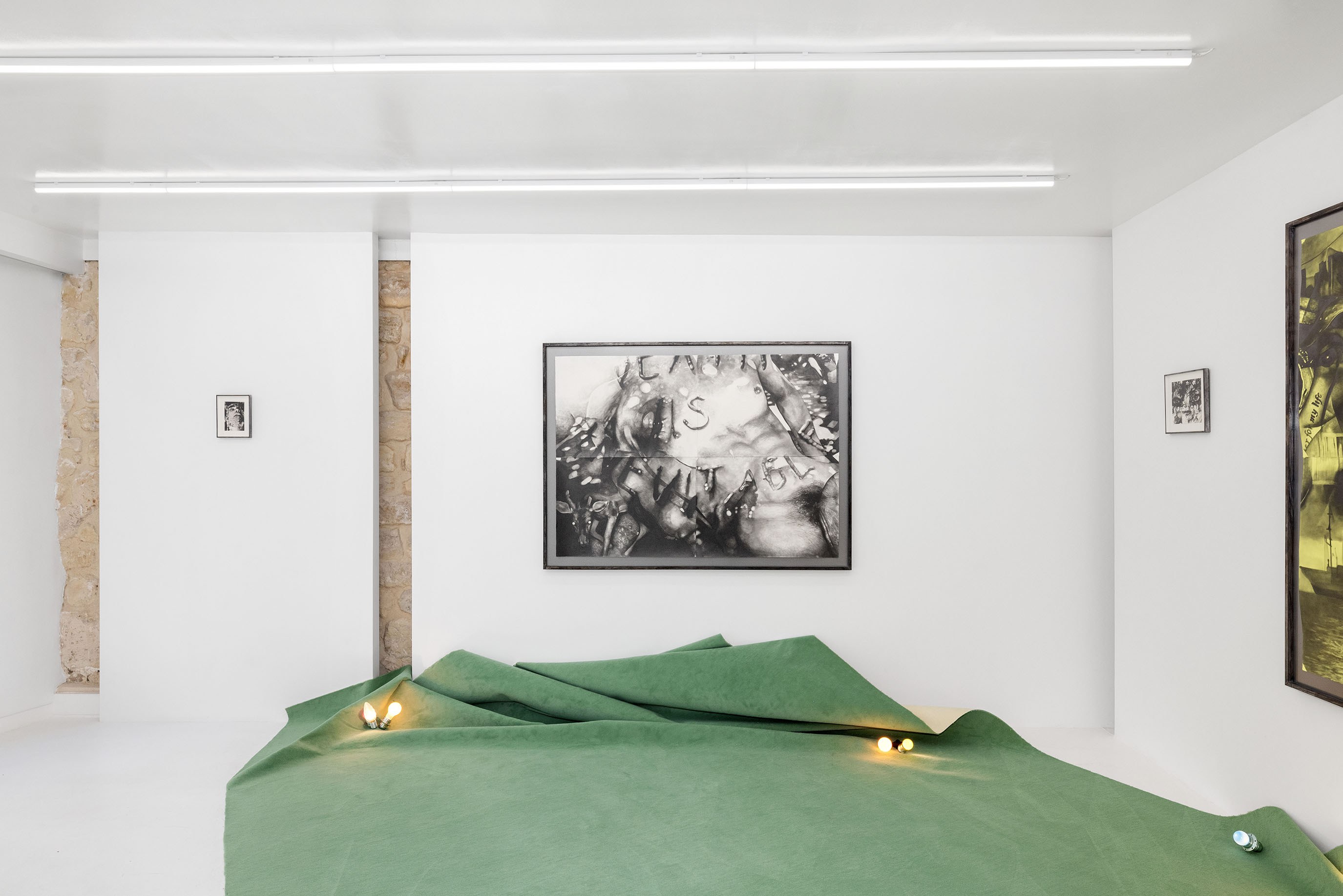 Antoine Conde_"YOU LEFT A MARK ON MY SCREEN"_DS Galerie_credits Romain Darnaud