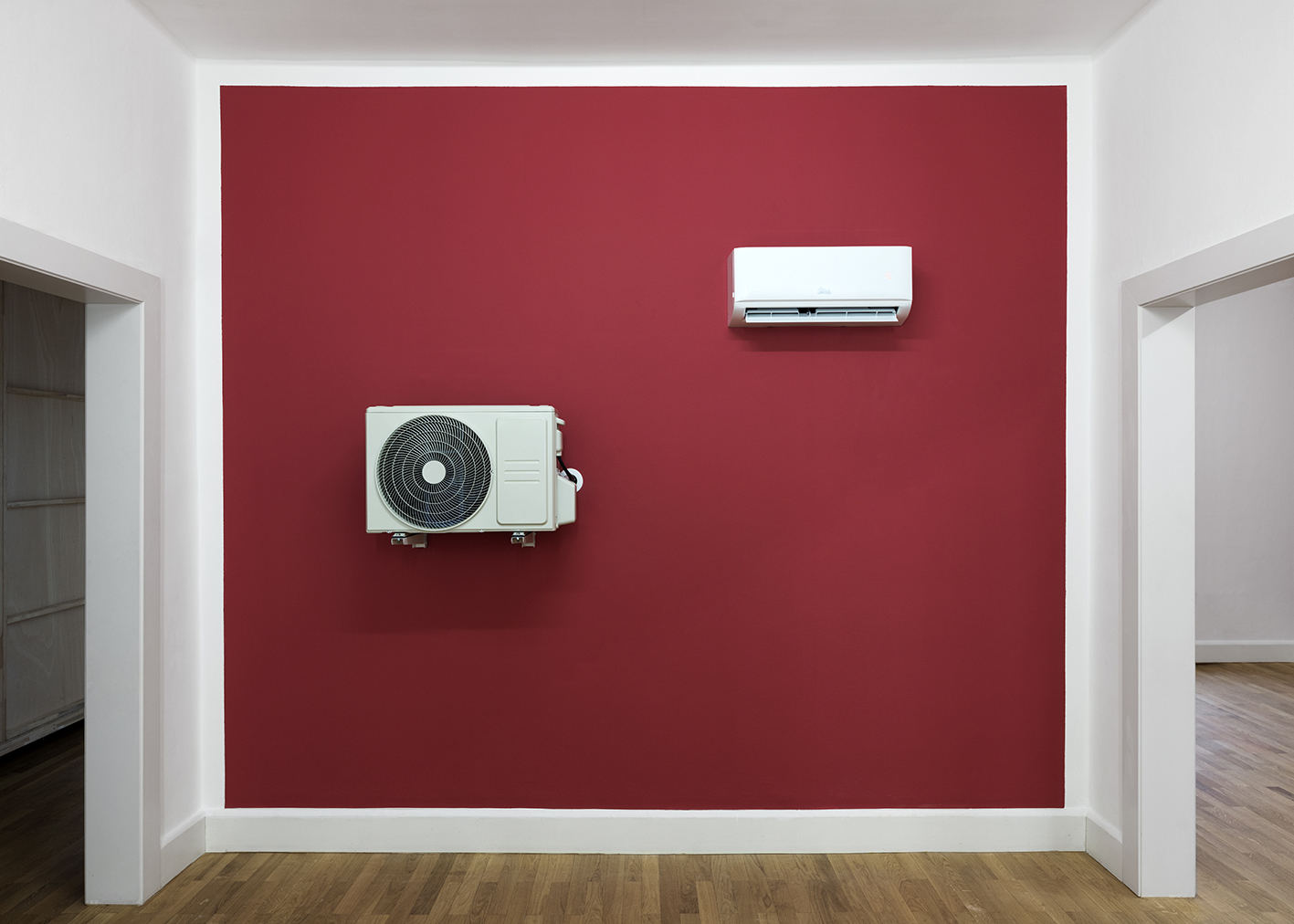 Stefan Knauf - Forever Again, 2025, Ausstellungsansicht Haus Coburg | Städtische Galerie Delmenhorst, Foto: Jens Weyers