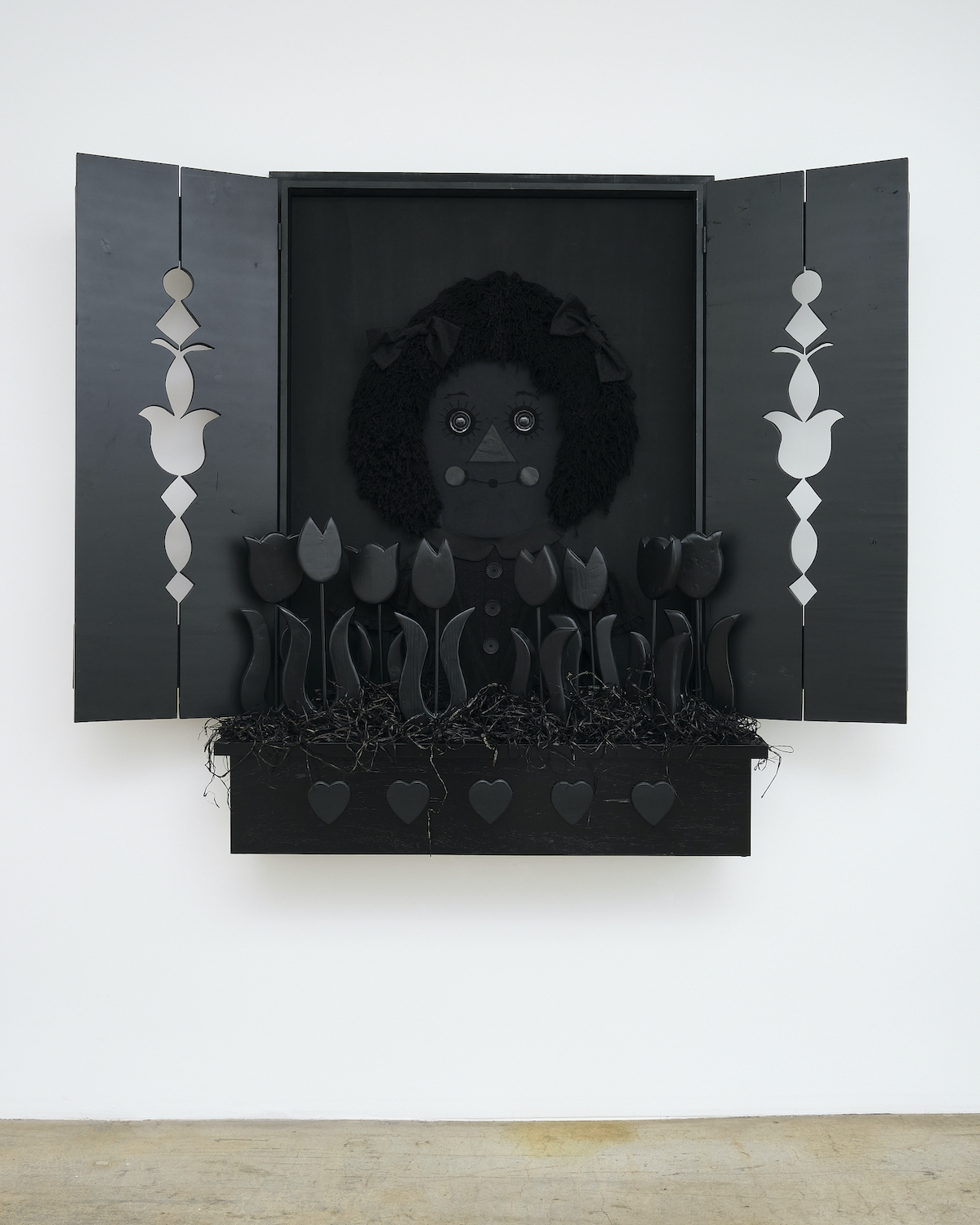 Jason Yates, Iâll be Right Here, 2017 Mixed media 78 x 78 x 18 inches