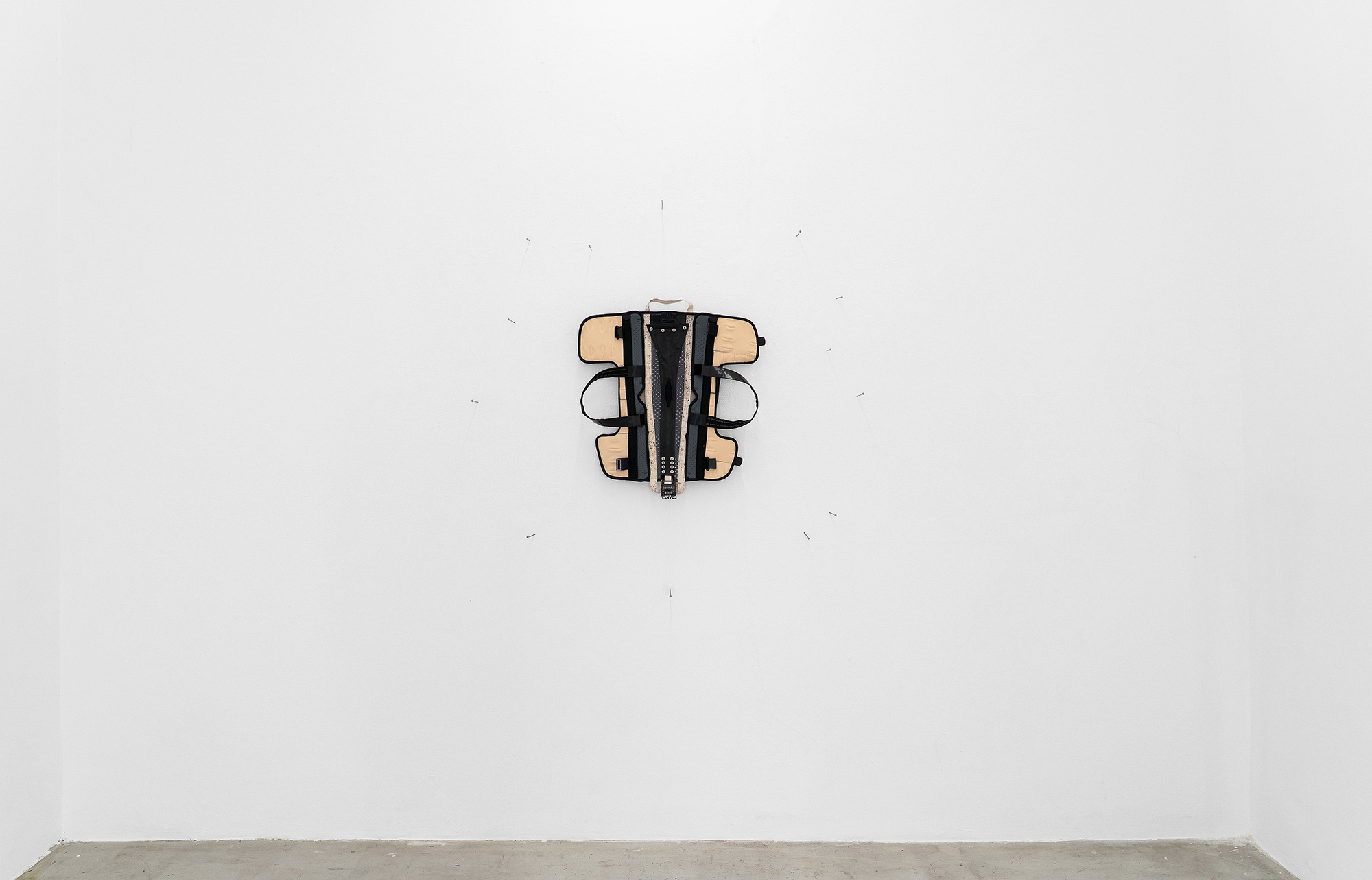 Tamara Goehringer – DON JOY (or how to learn to walk to love), Fotocredit © Philipp Pess, 2025