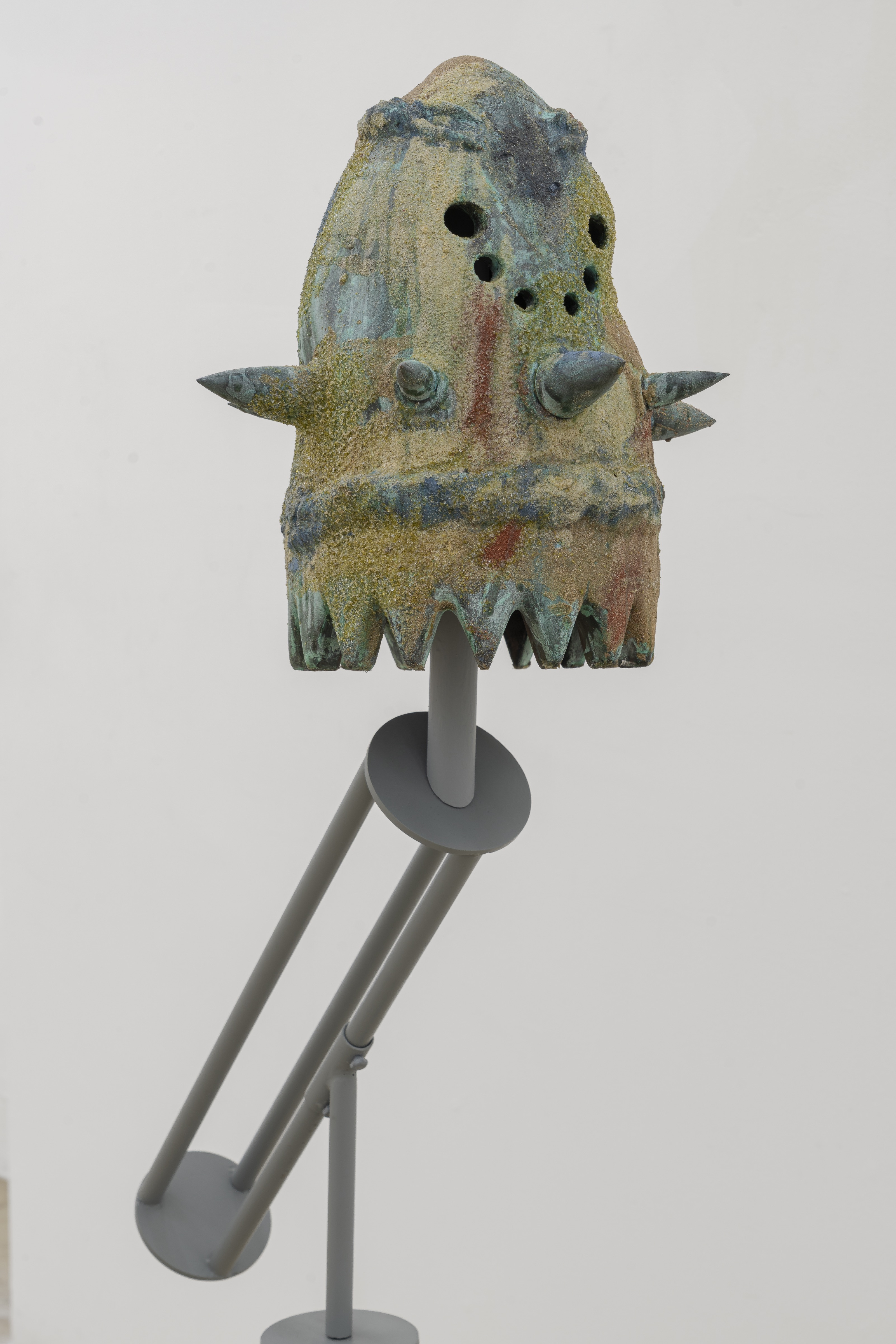 Matteo Nasini, Gli Esultanti, 2025 PLA, glass, concrete, sand, copper, iron and enamel, 34x145x70 cm, d. 34x35 cm