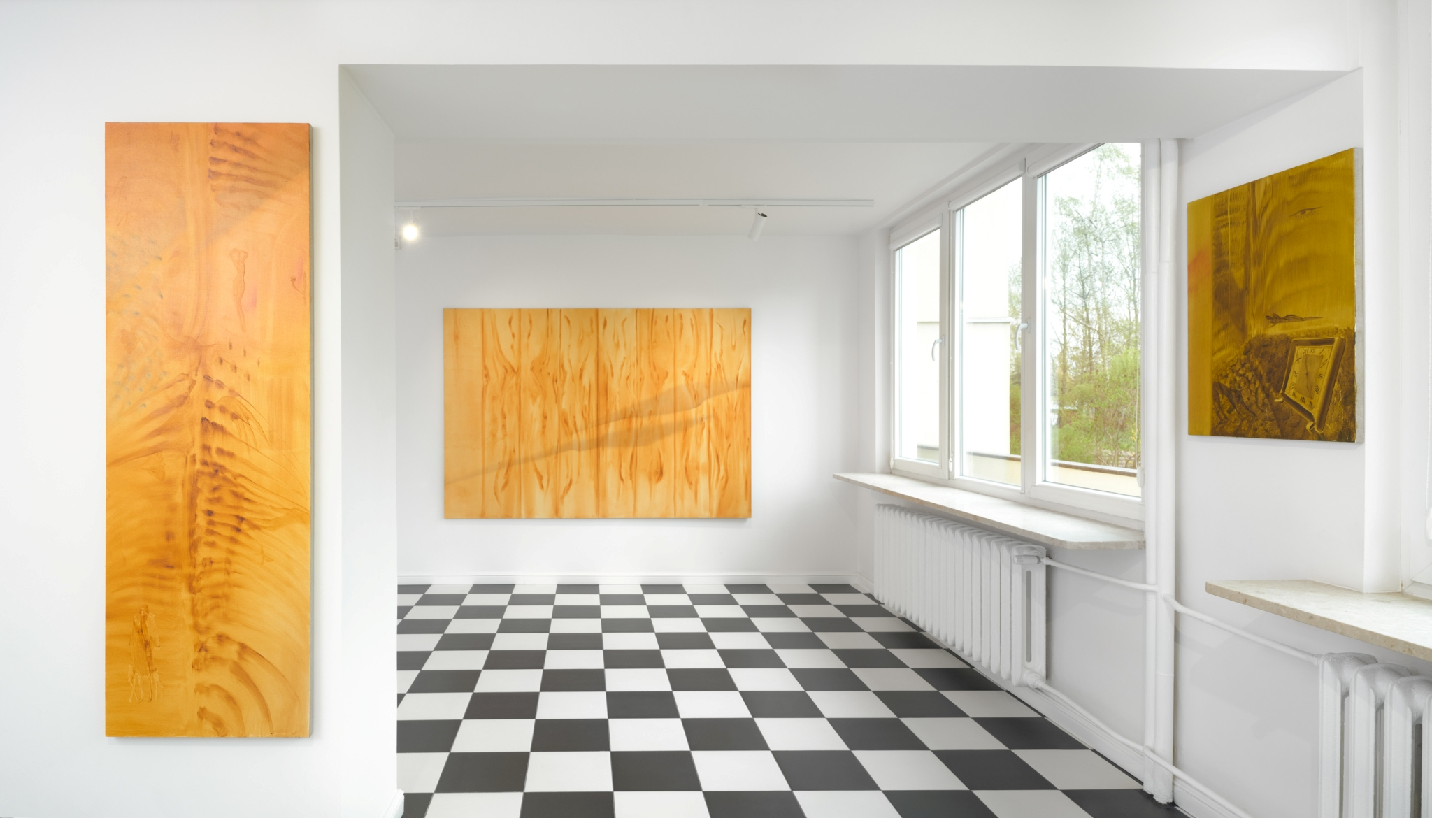View of the exhibition, from the left: Amelia Woroszył, “Untitled Panel (The Walk)”, oil on canvas, Amelia Woroszył, “Noon”, oil on canvas, Amelia Woroszył, “A postcard from the Sandman”, oil on canvas