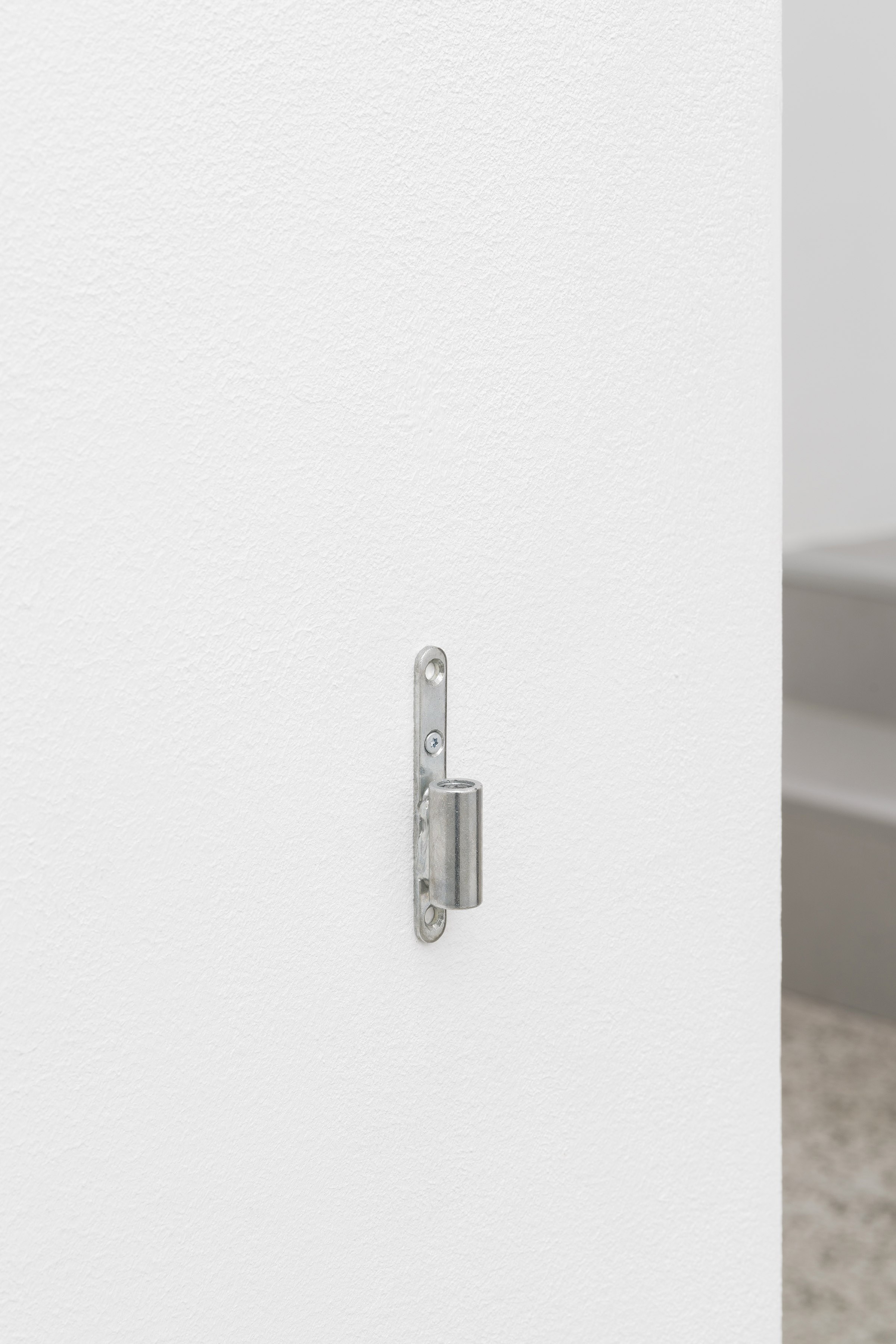 Exhibition view: Ken Okiishi, Johannes Porsch, Tanja Widmann at Schleuse, Vienna 