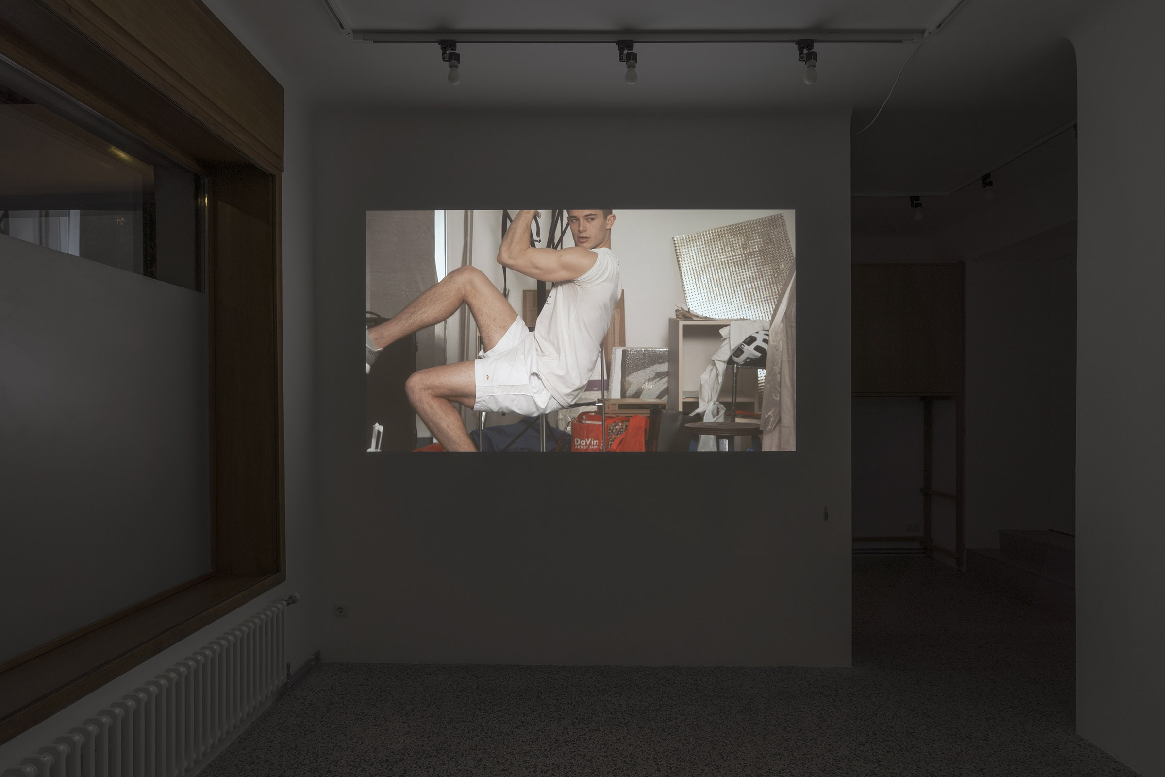 Exhibition view: Ken Okiishi, Johannes Porsch, Tanja Widmann at Schleuse, Vienna 