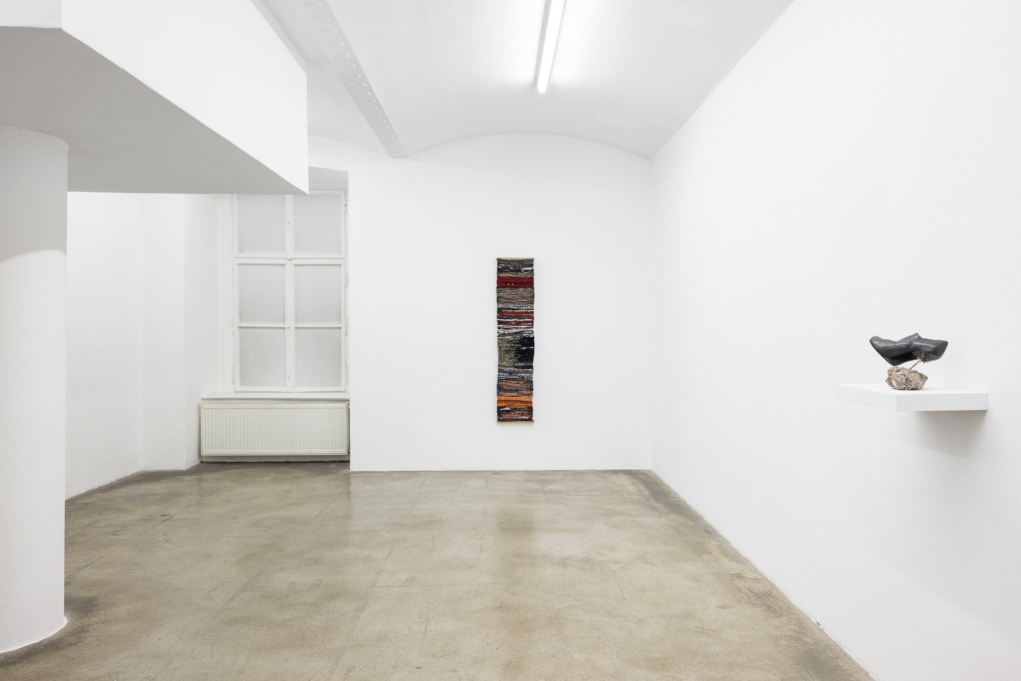 Exhibition view, curated by Tessa Praun: And tell us how to save us from ourselves, Galerie Martin Janda, Vienna, 2025